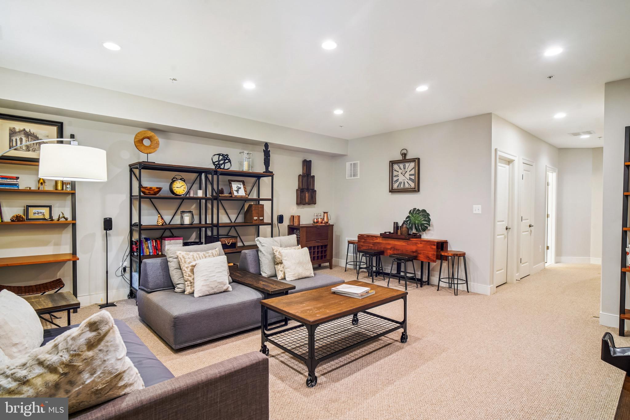 VILLAGES OF URBANA - Residential