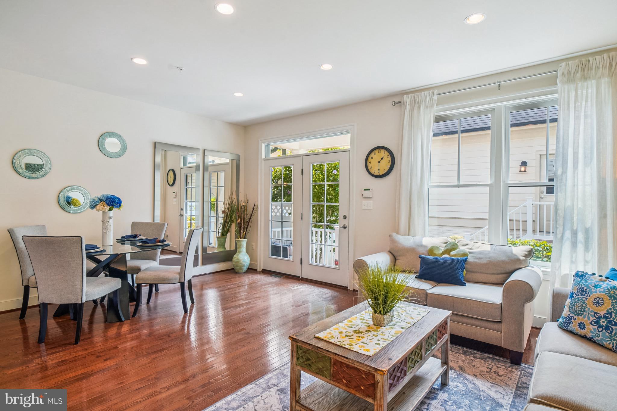 VILLAGES OF URBANA - Residential