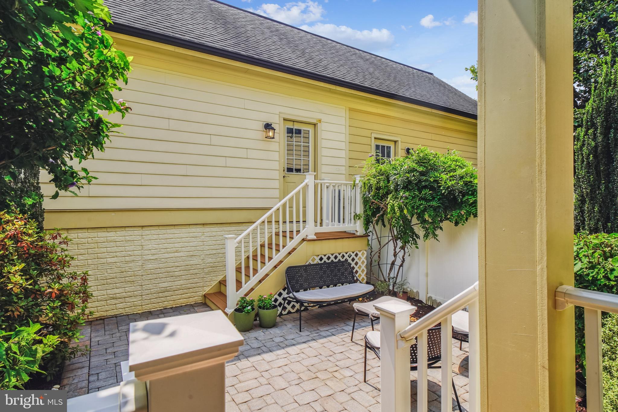 VILLAGES OF URBANA - Residential