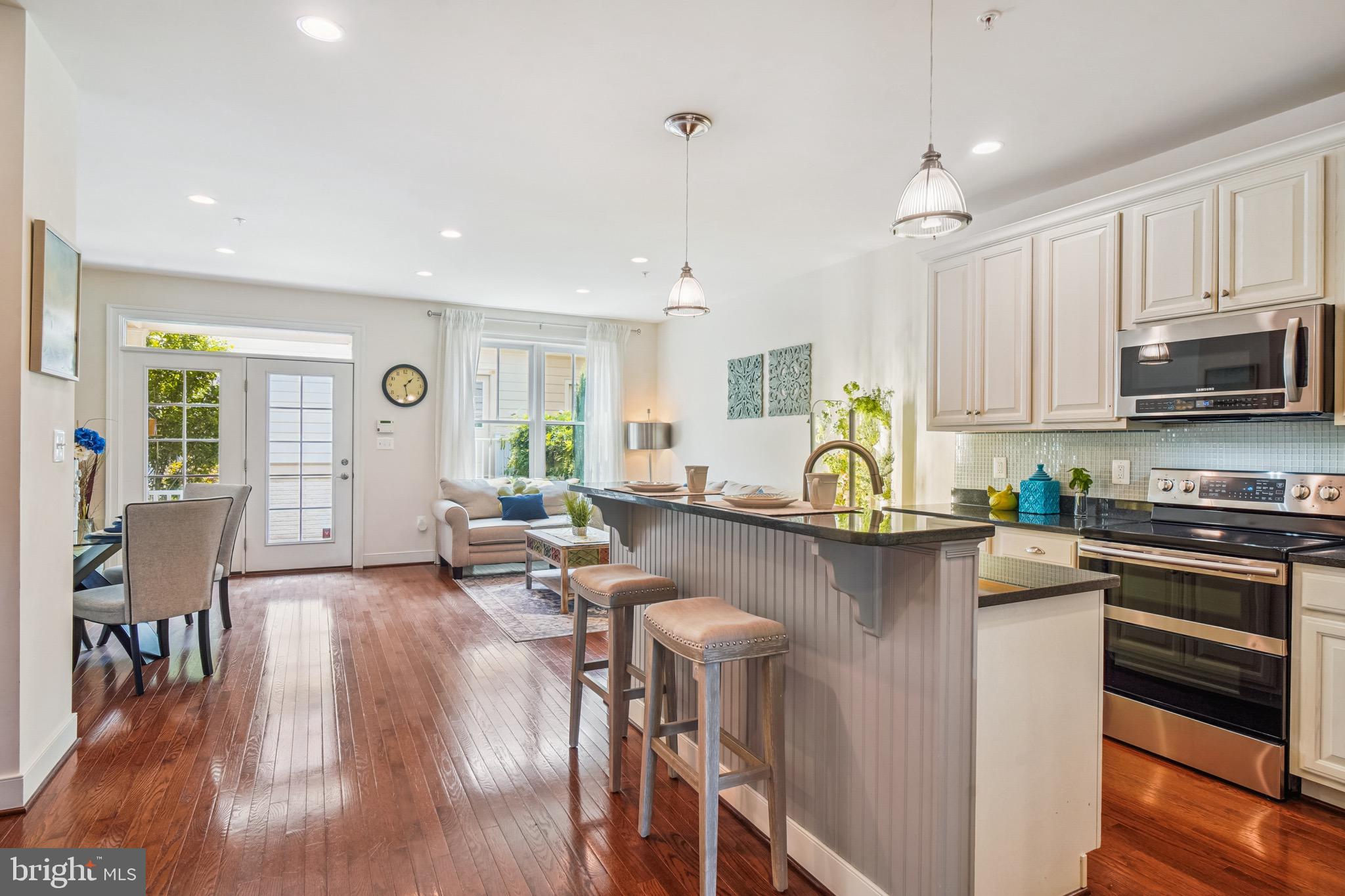 VILLAGES OF URBANA - Residential