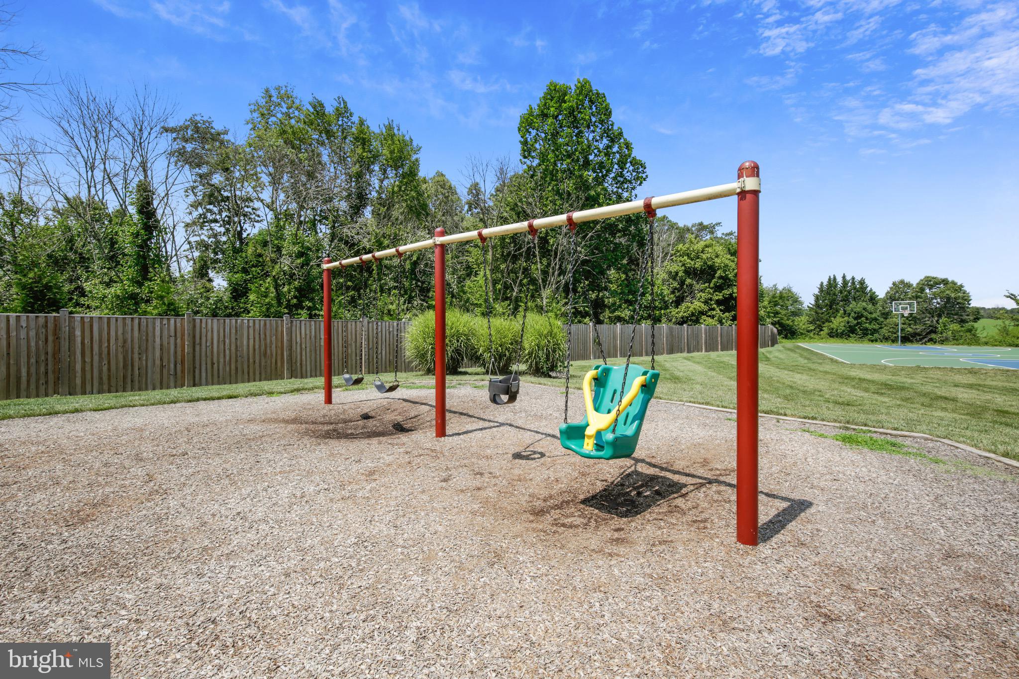 VILLAGES OF URBANA - Residential