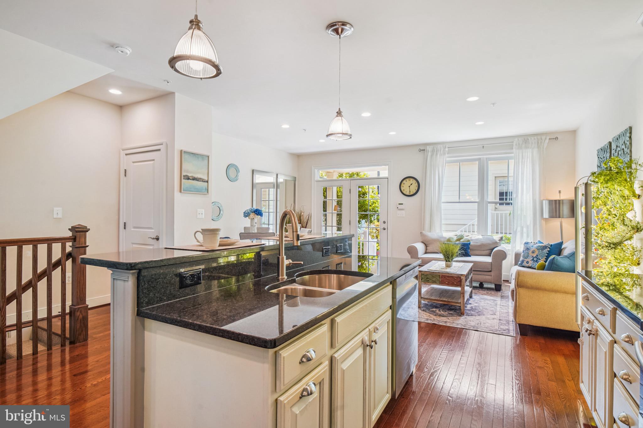 VILLAGES OF URBANA - Residential