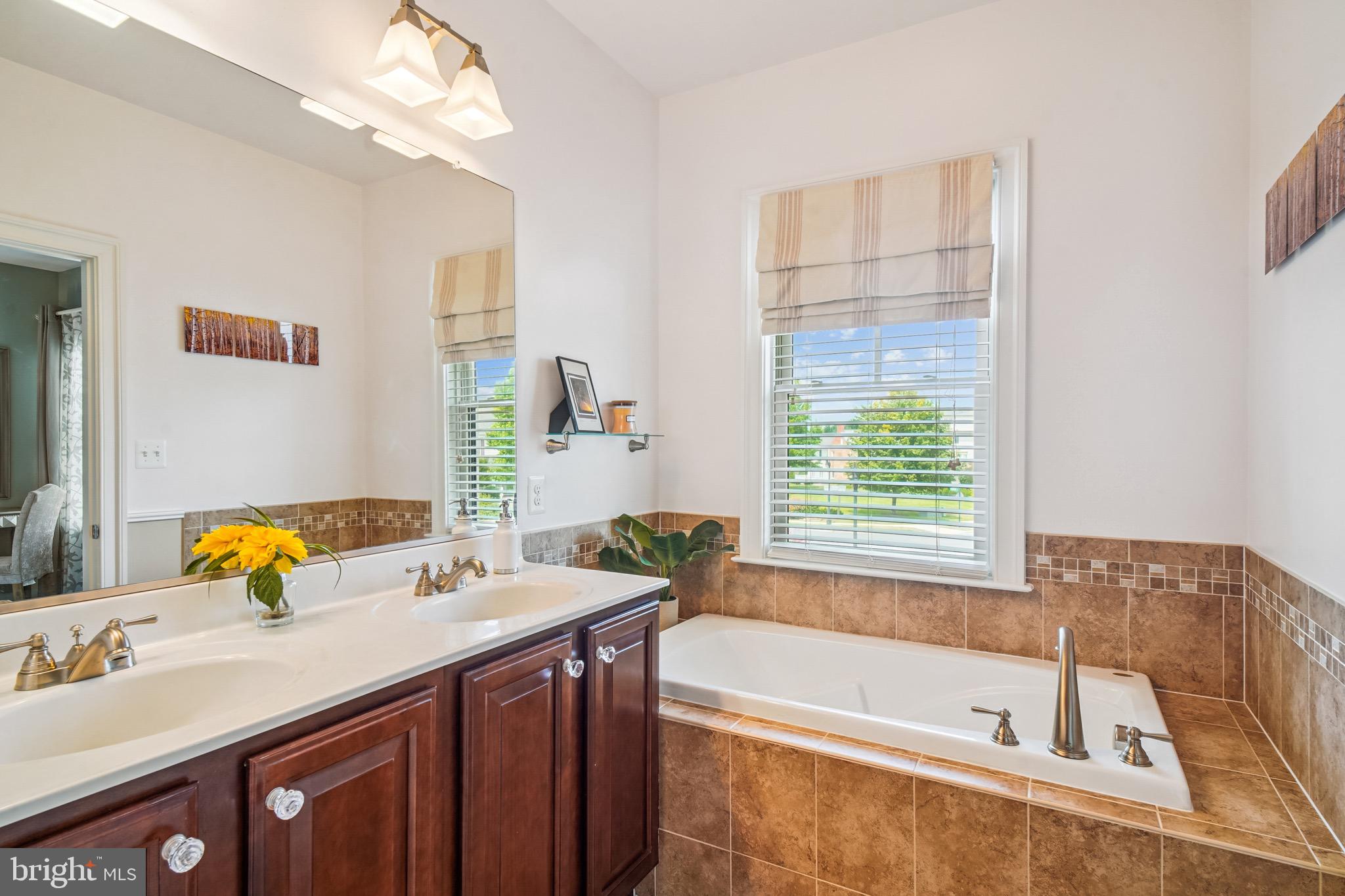 VILLAGES OF URBANA - Residential