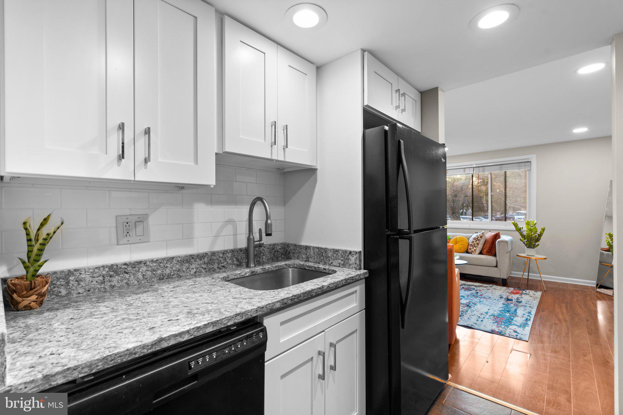 GREENLEAF - Residential