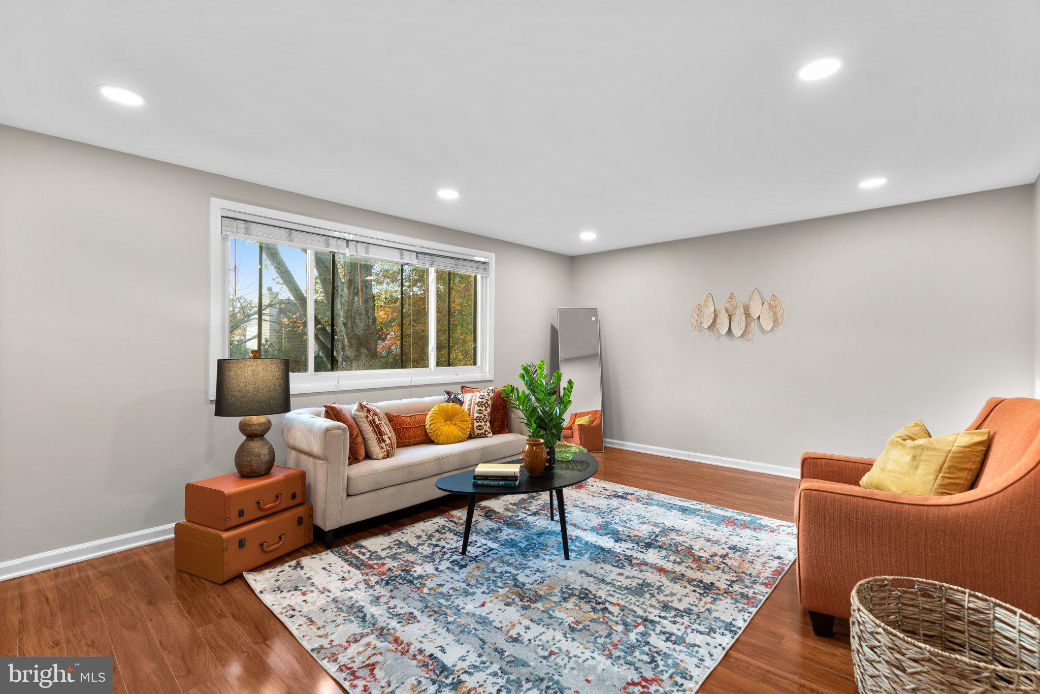 GREENLEAF - Residential