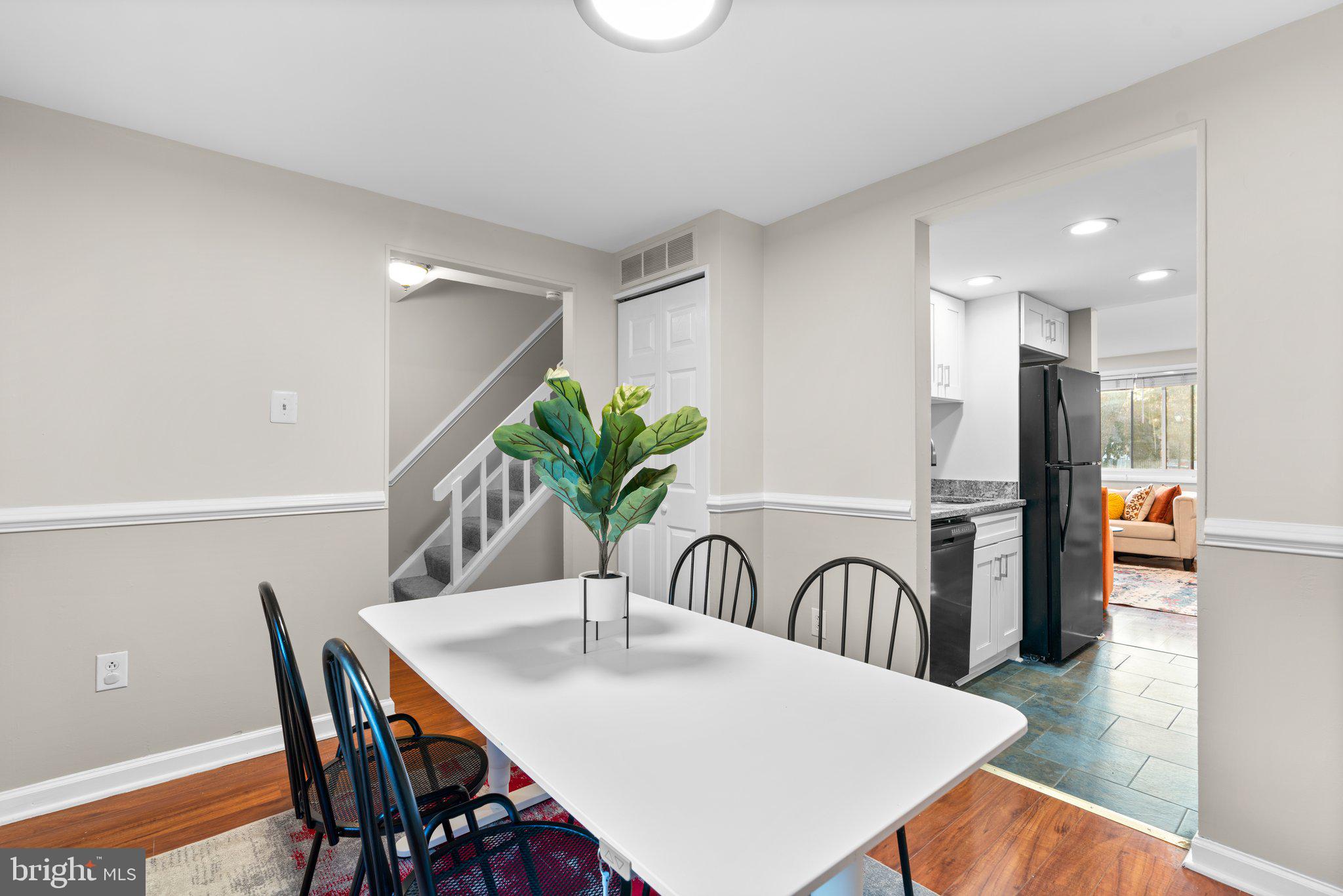 GREENLEAF - Residential