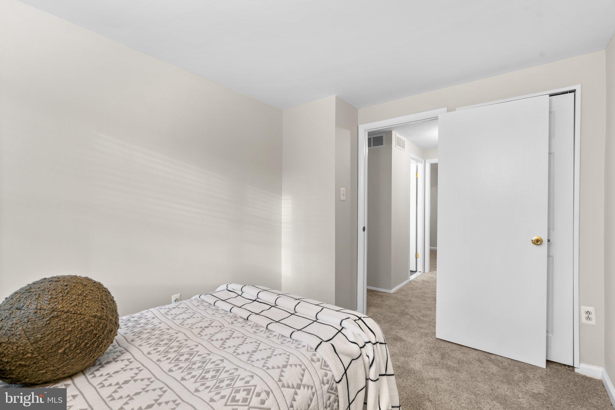 GREENLEAF - Residential