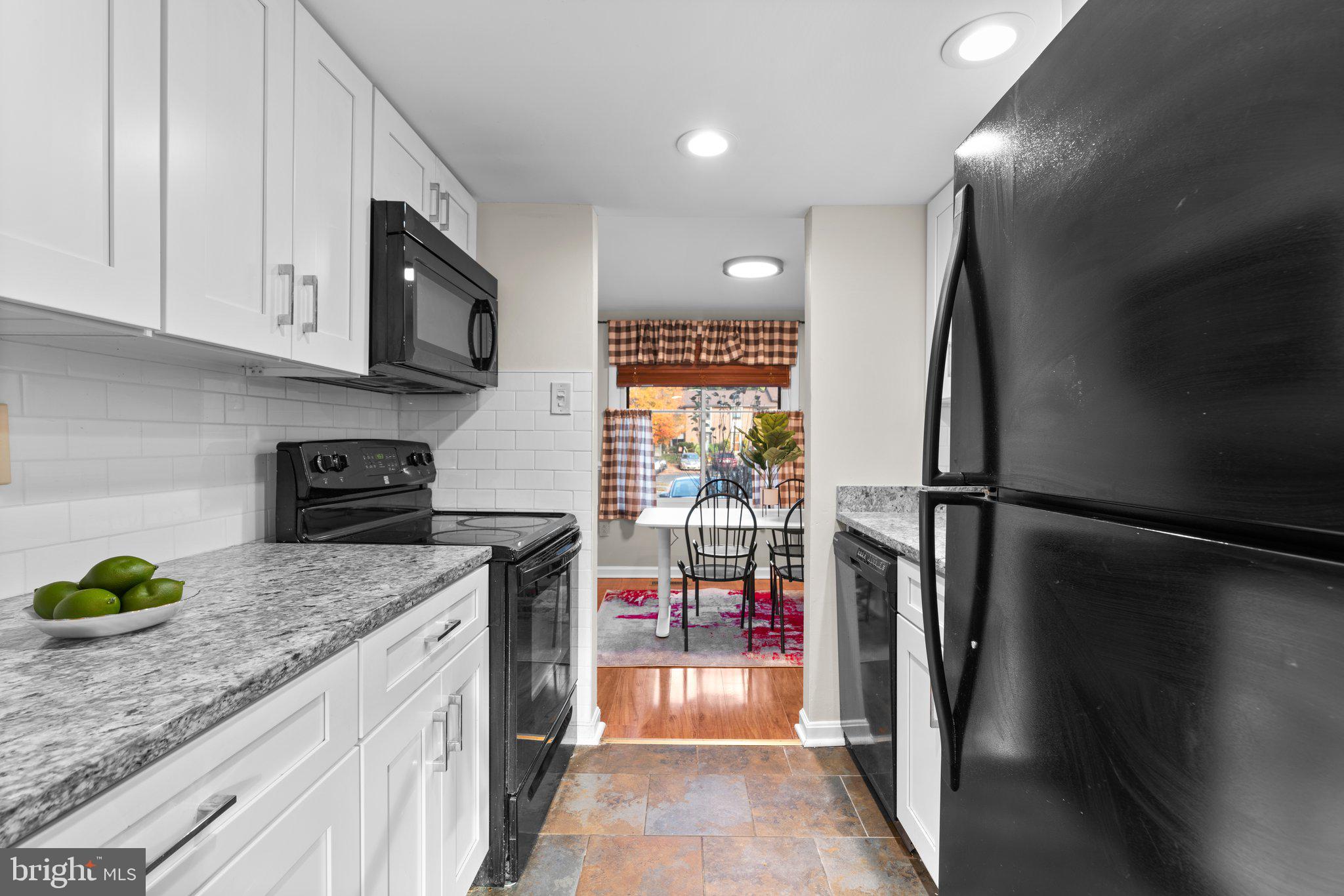 GREENLEAF - Residential