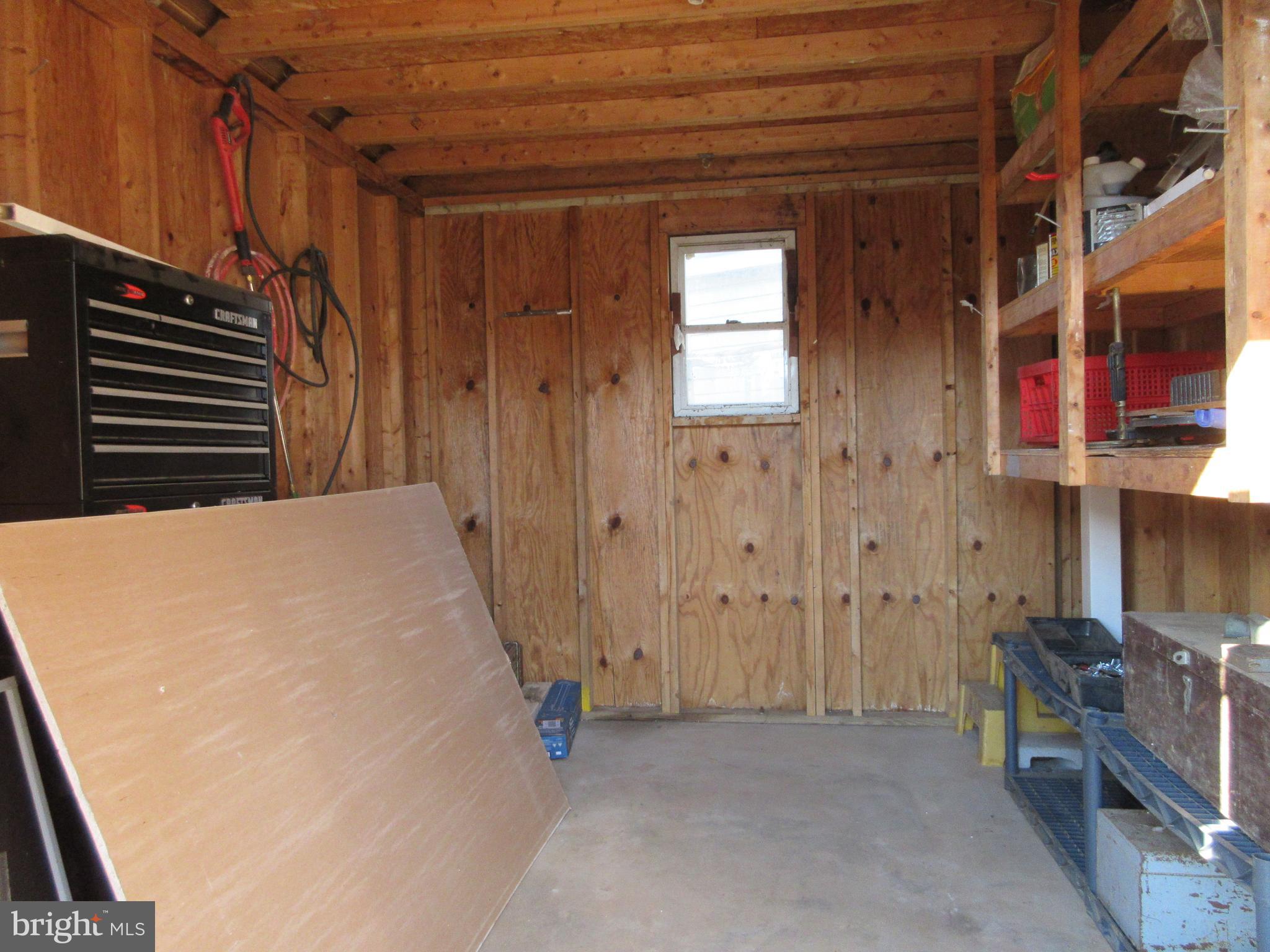 WINDSOR MILL - Residential