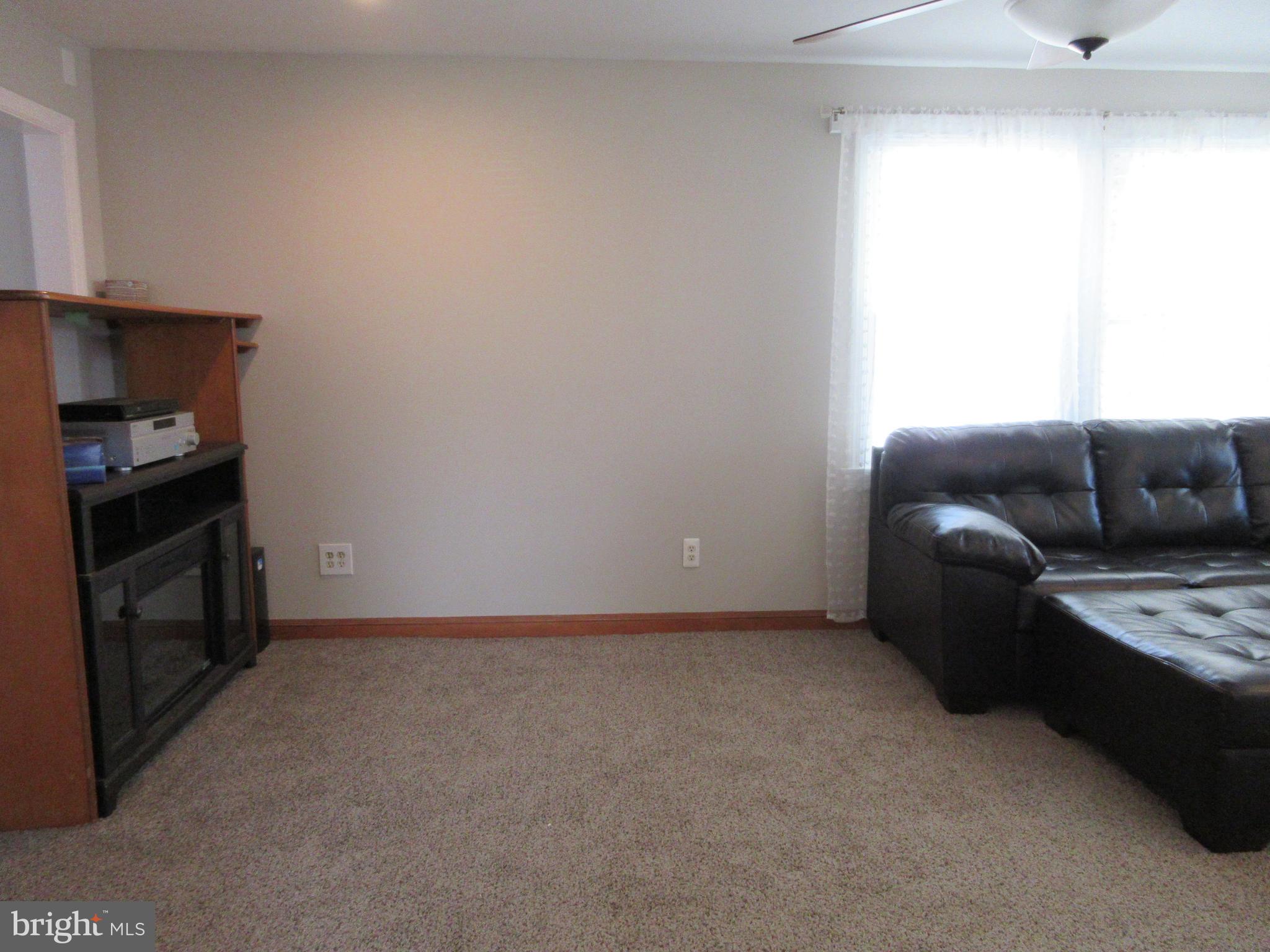 WINDSOR MILL - Residential