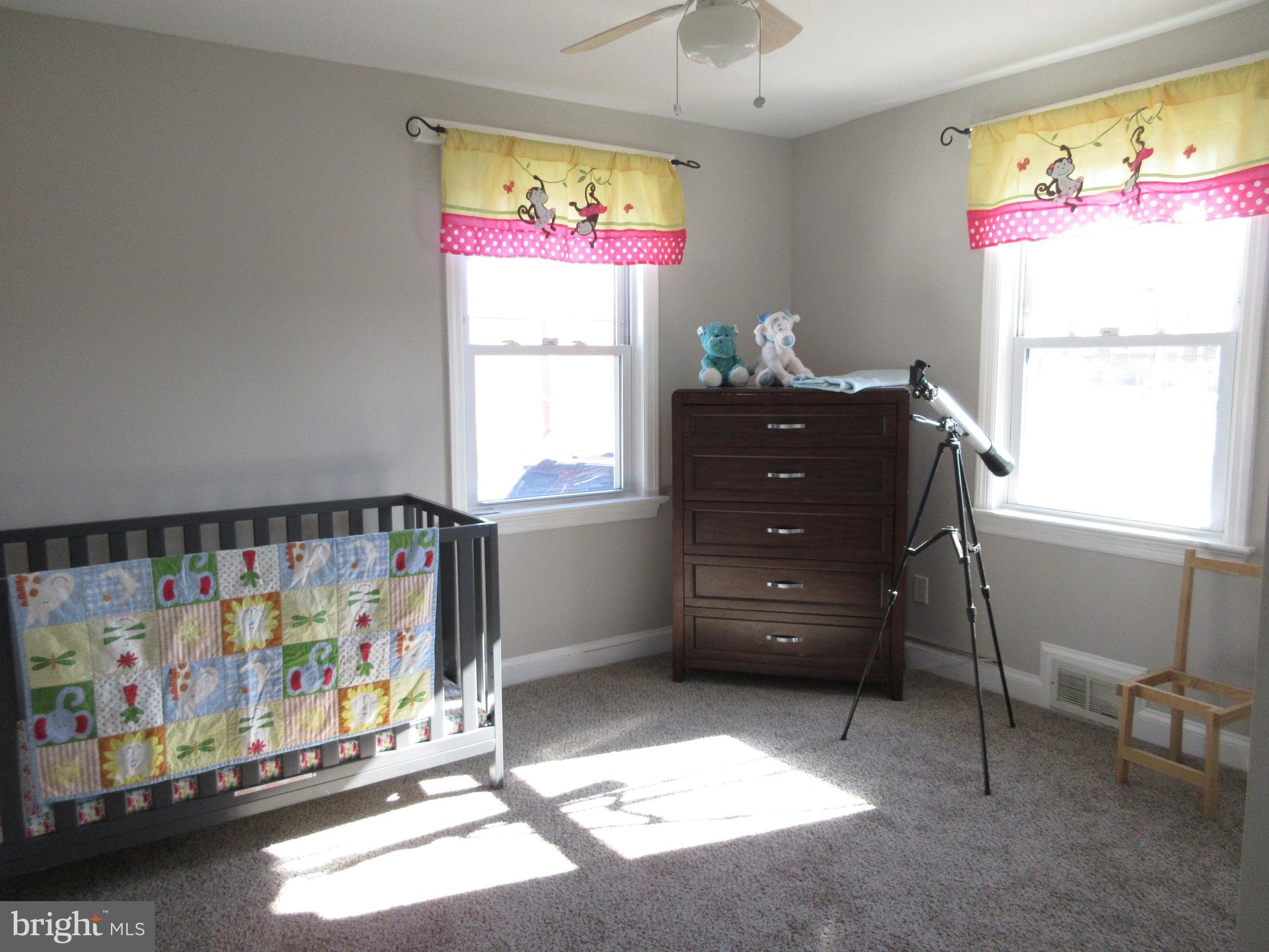 WINDSOR MILL - Residential