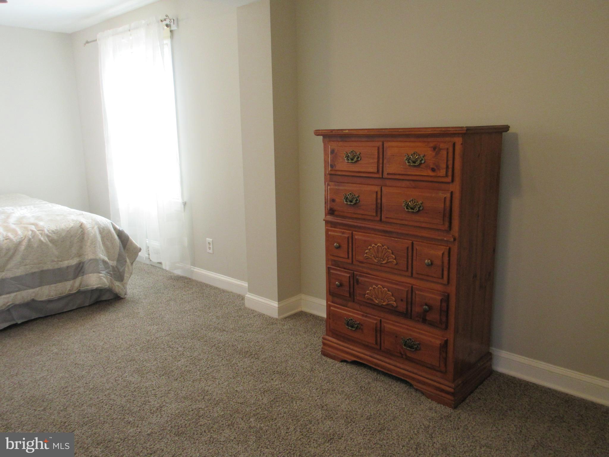 WINDSOR MILL - Residential