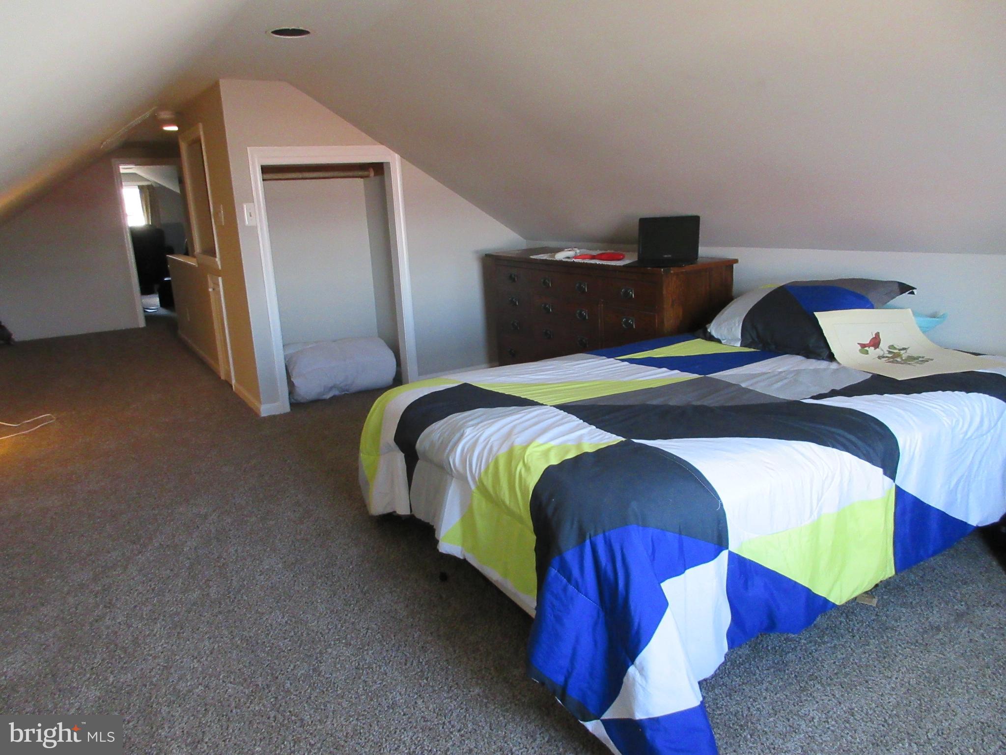 WINDSOR MILL - Residential