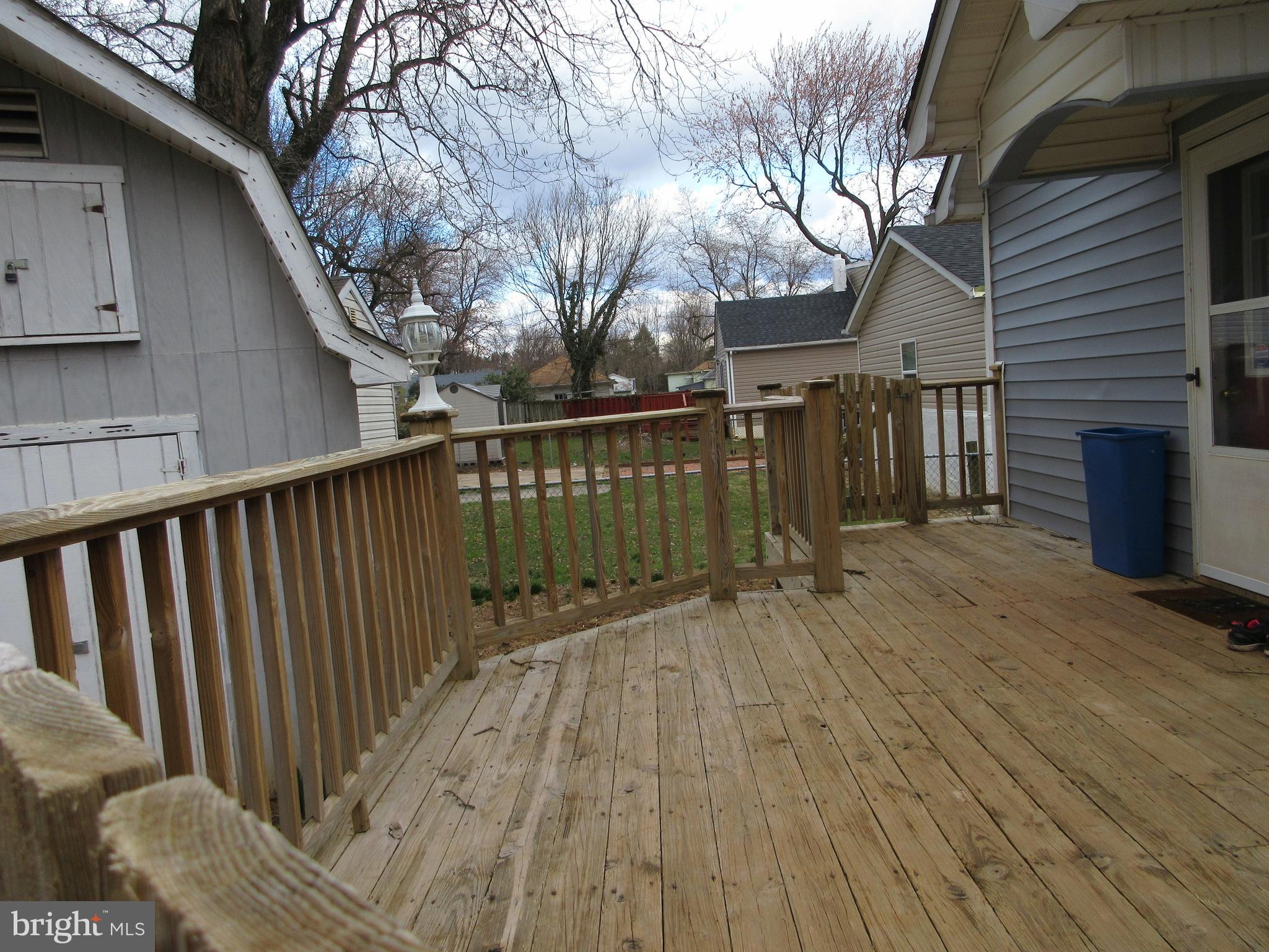 WINDSOR MILL - Residential