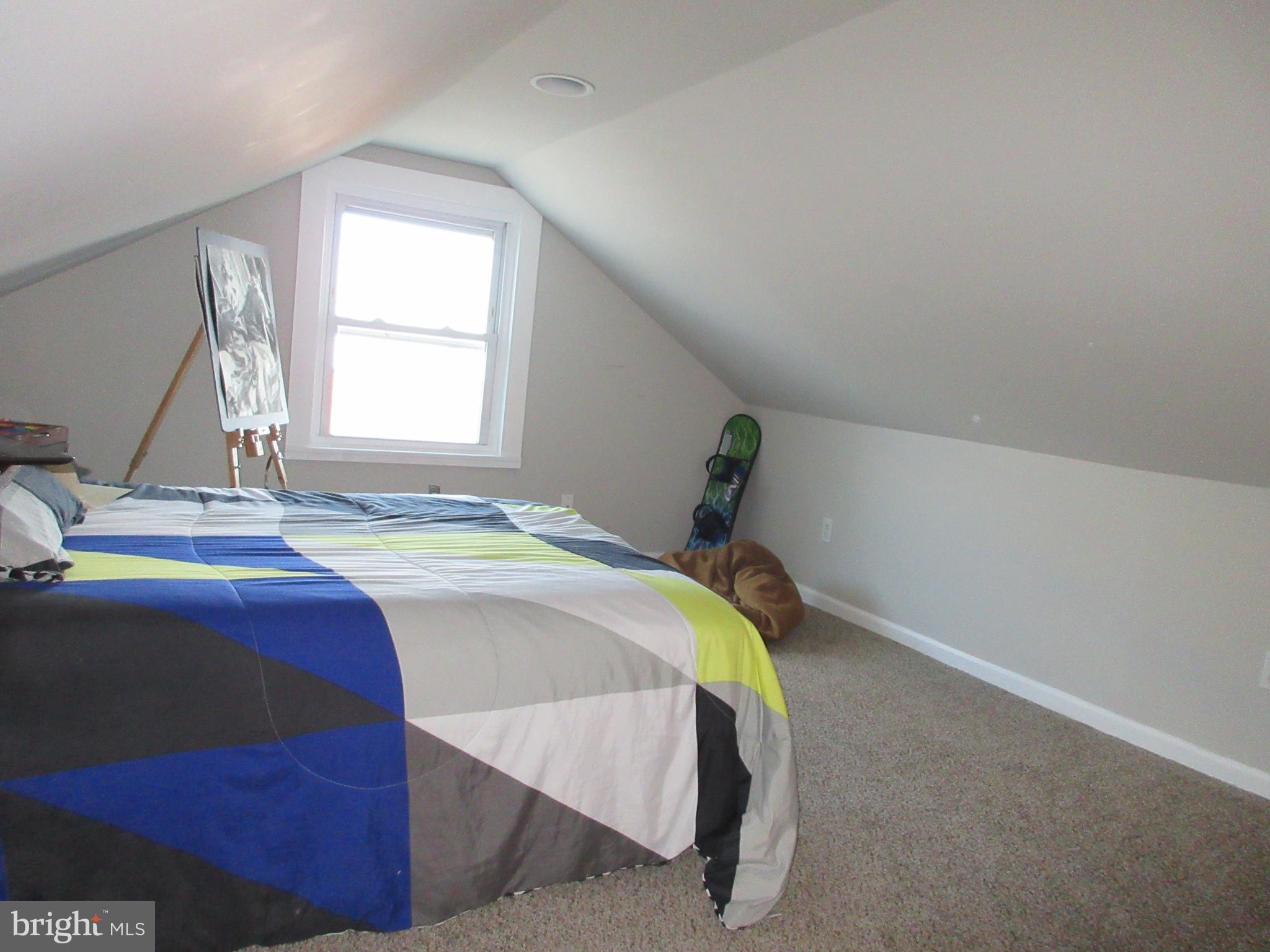 WINDSOR MILL - Residential