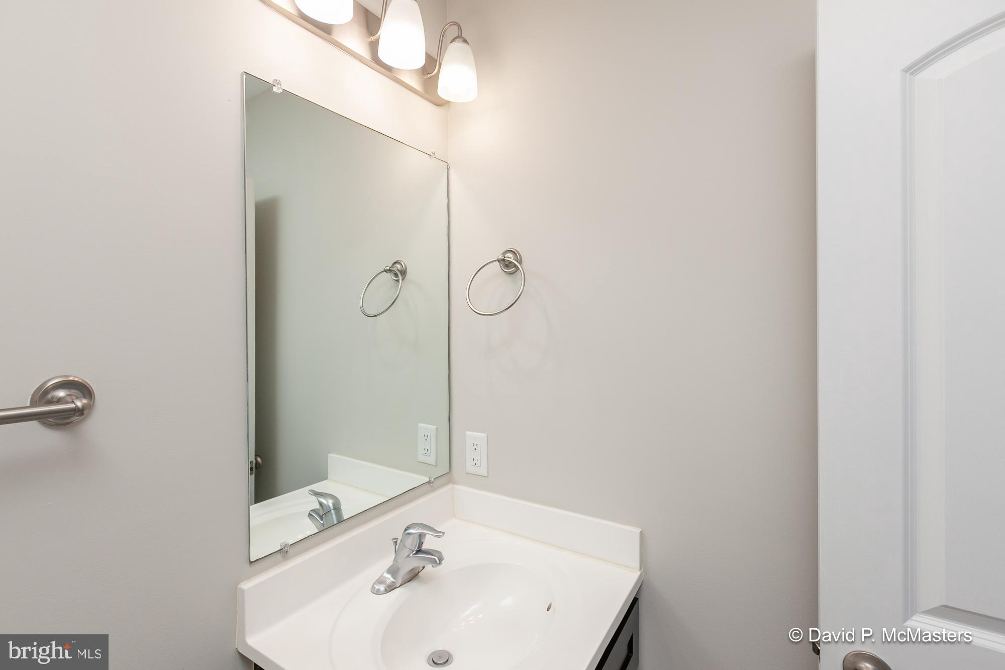 THE TOWNES OF RIDGEWAY - Residential