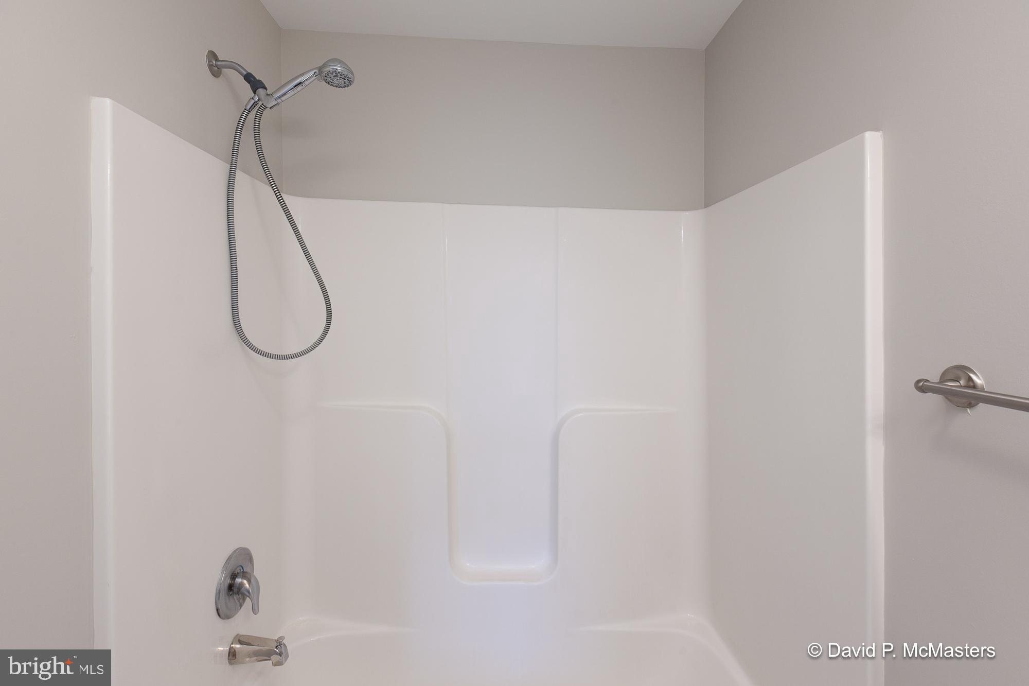 THE TOWNES OF RIDGEWAY - Residential