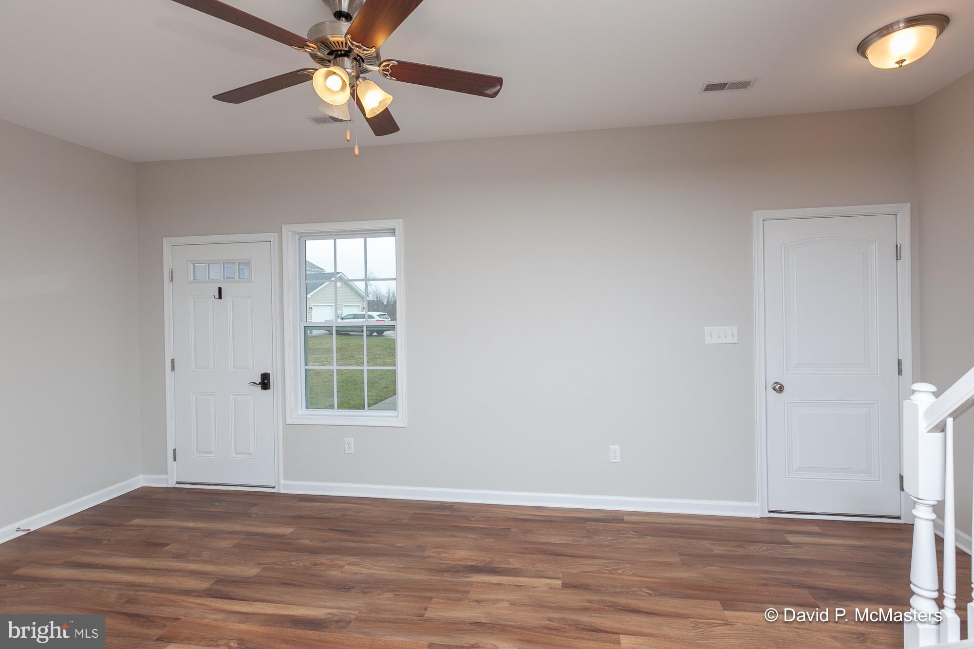 THE TOWNES OF RIDGEWAY - Residential