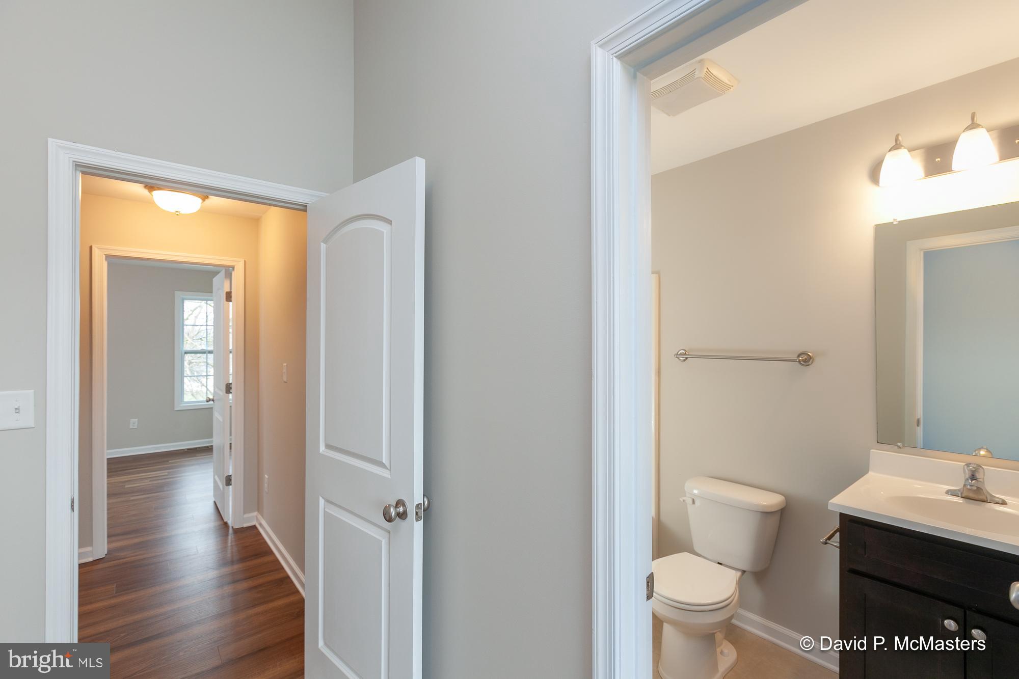 THE TOWNES OF RIDGEWAY - Residential