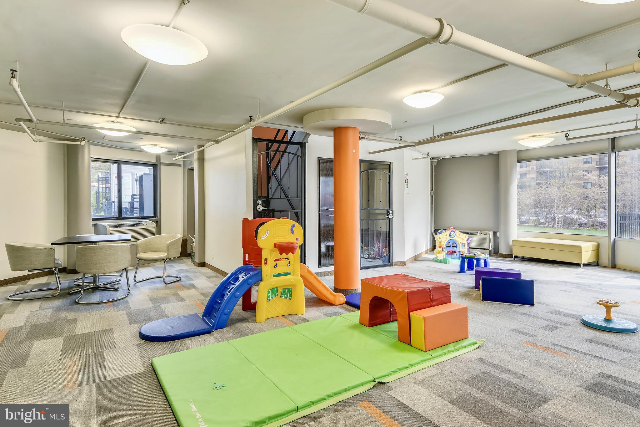 ROTONDA - Residential