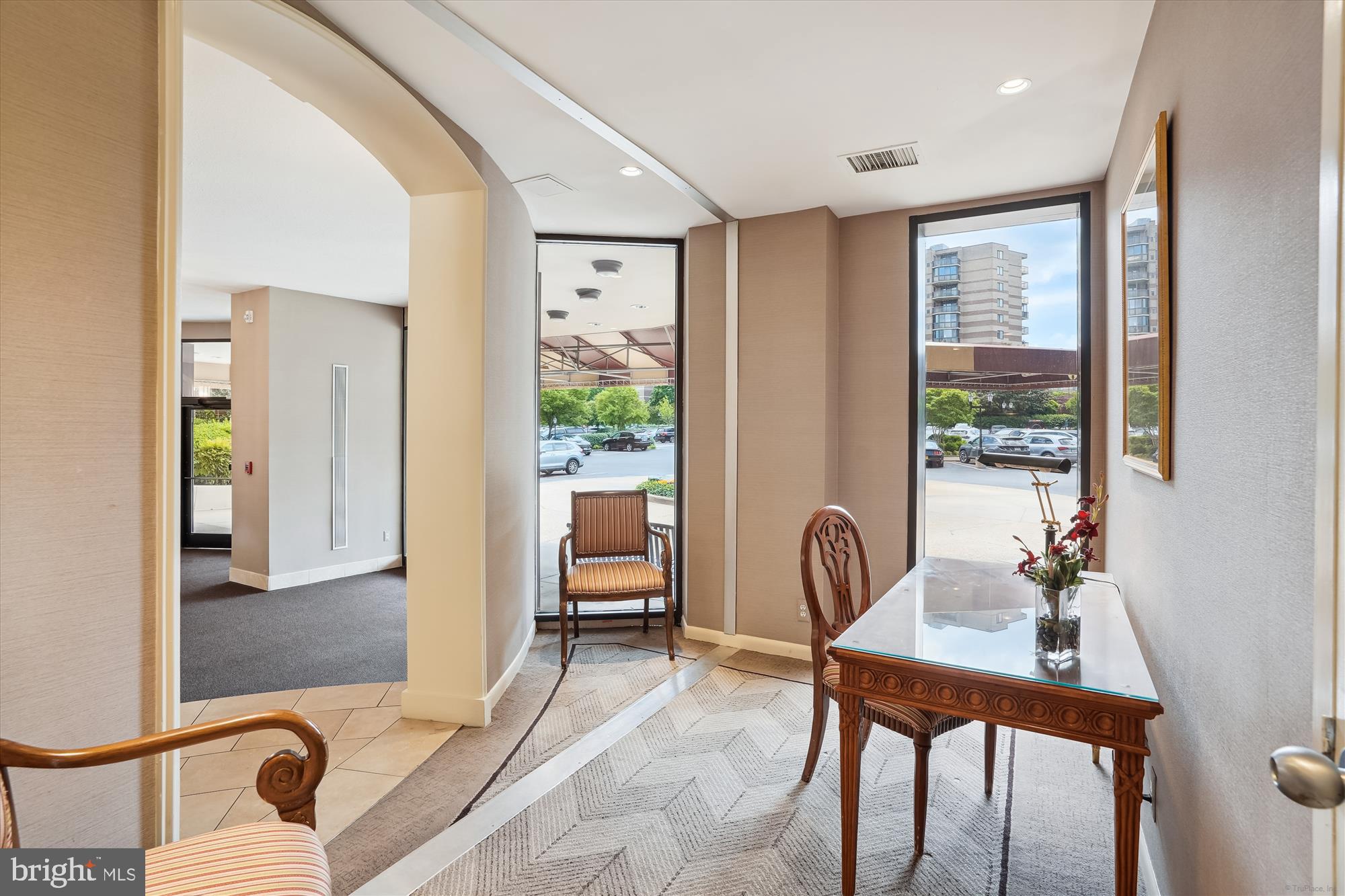 ROTONDA - Residential