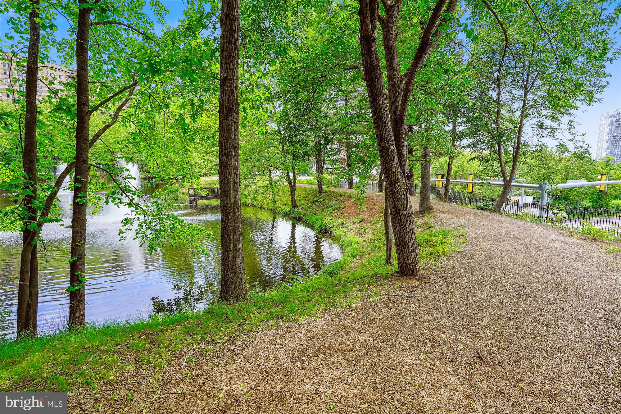 ROTONDA - Residential