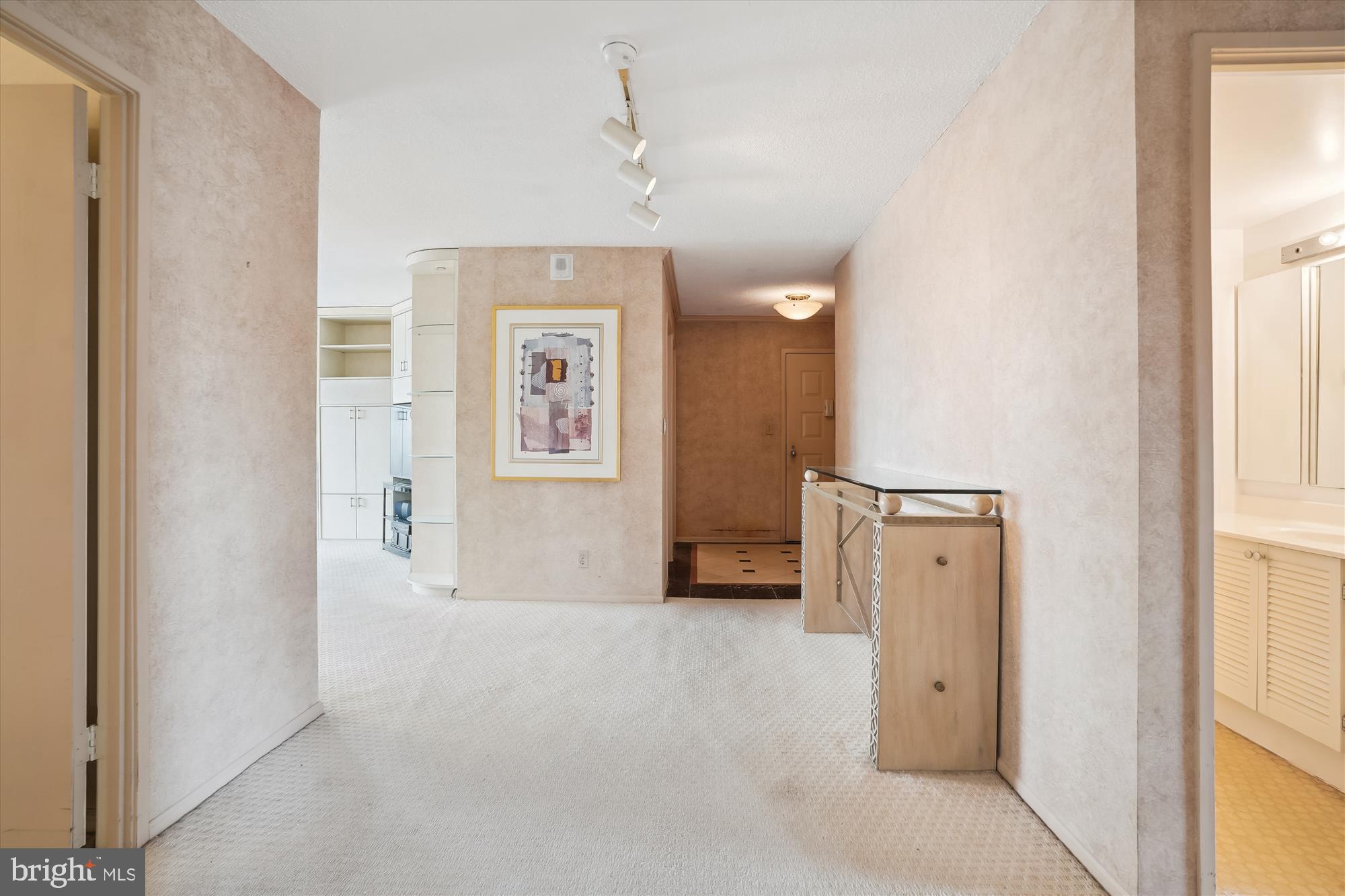 ROTONDA - Residential