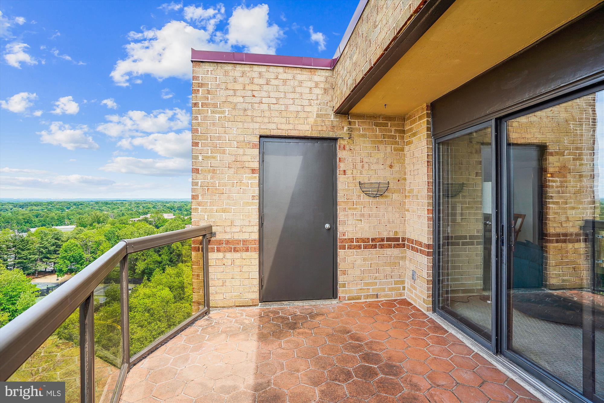 ROTONDA - Residential