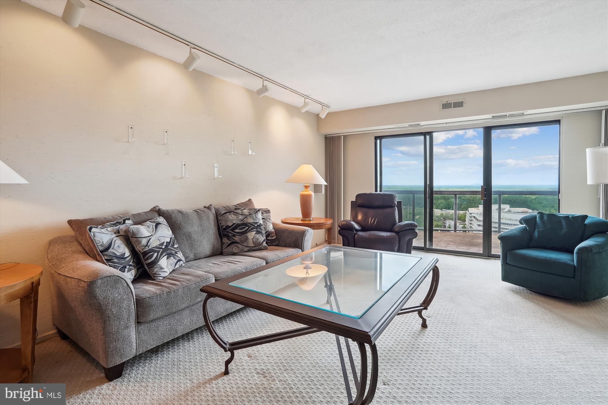 ROTONDA - Residential