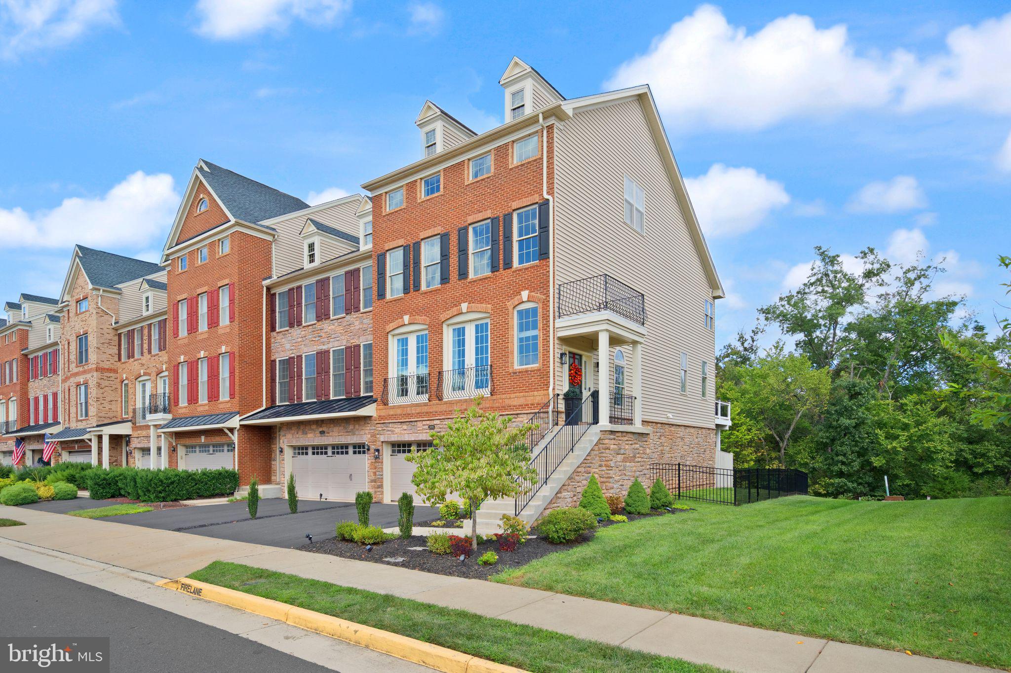 24994 GLASGOW HEIGHTS TERRACE
