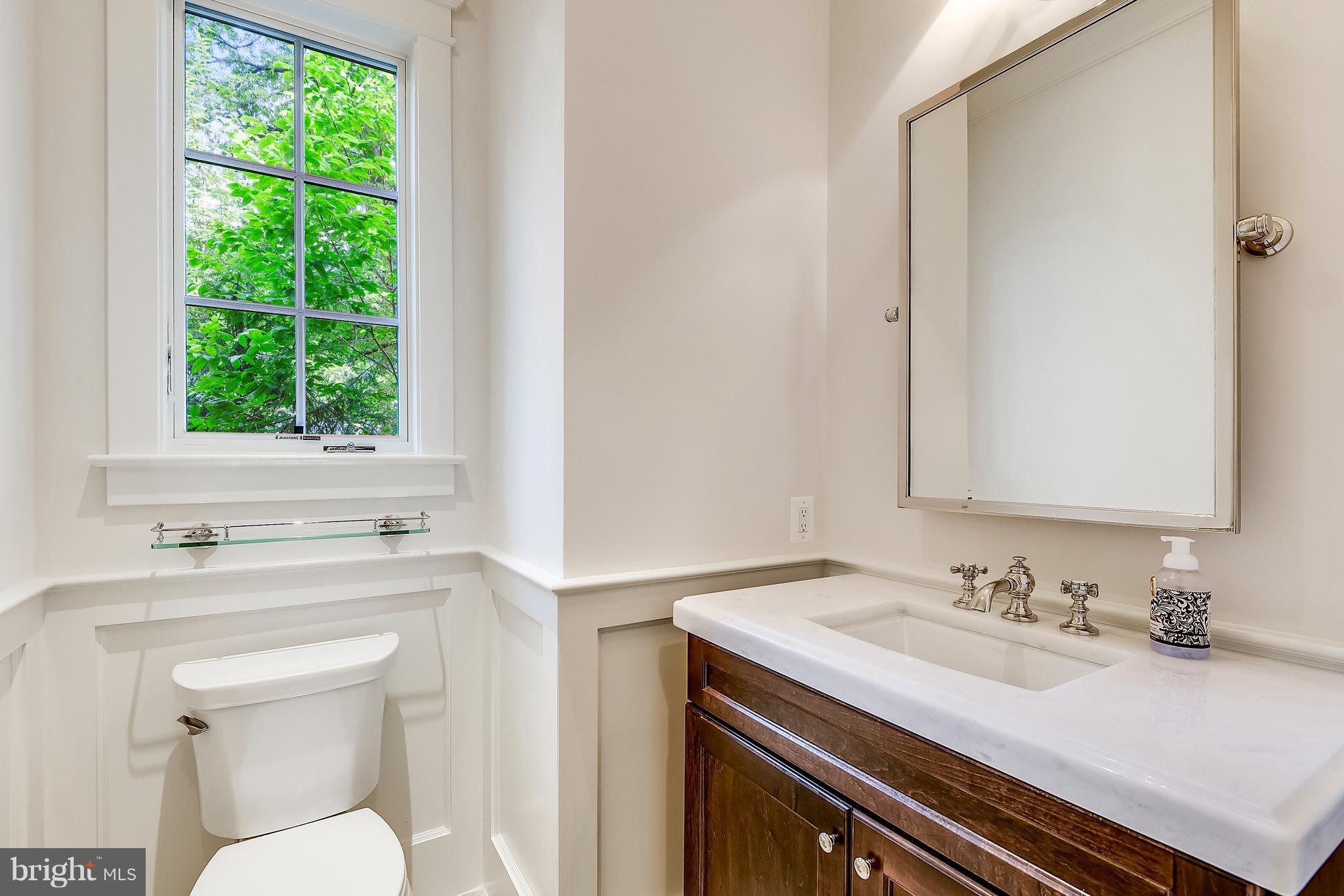 KENWOOD PARK - Residential