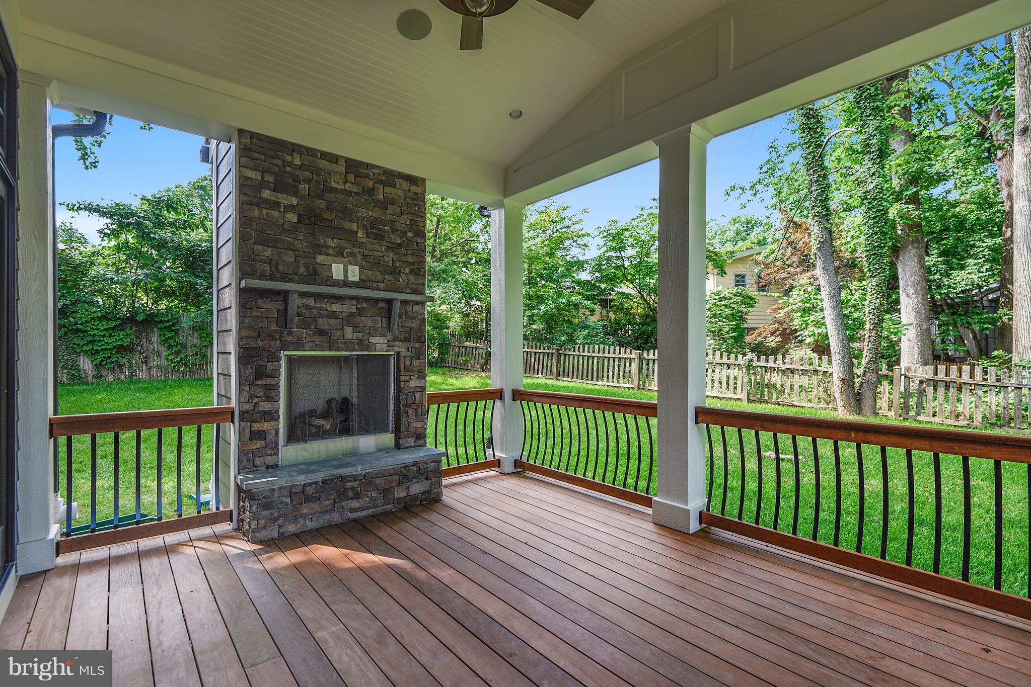 KENWOOD PARK - Residential