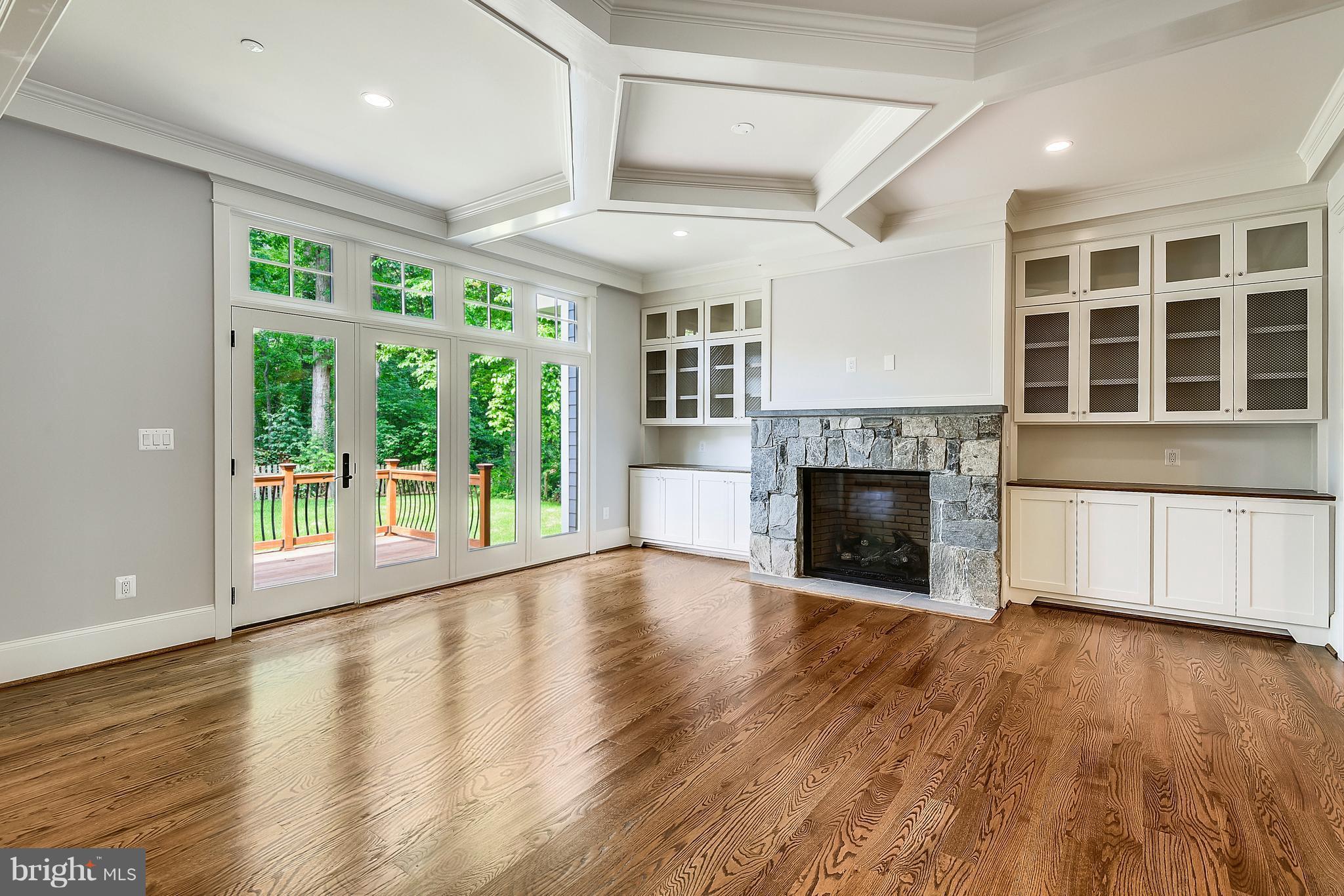 KENWOOD PARK - Residential