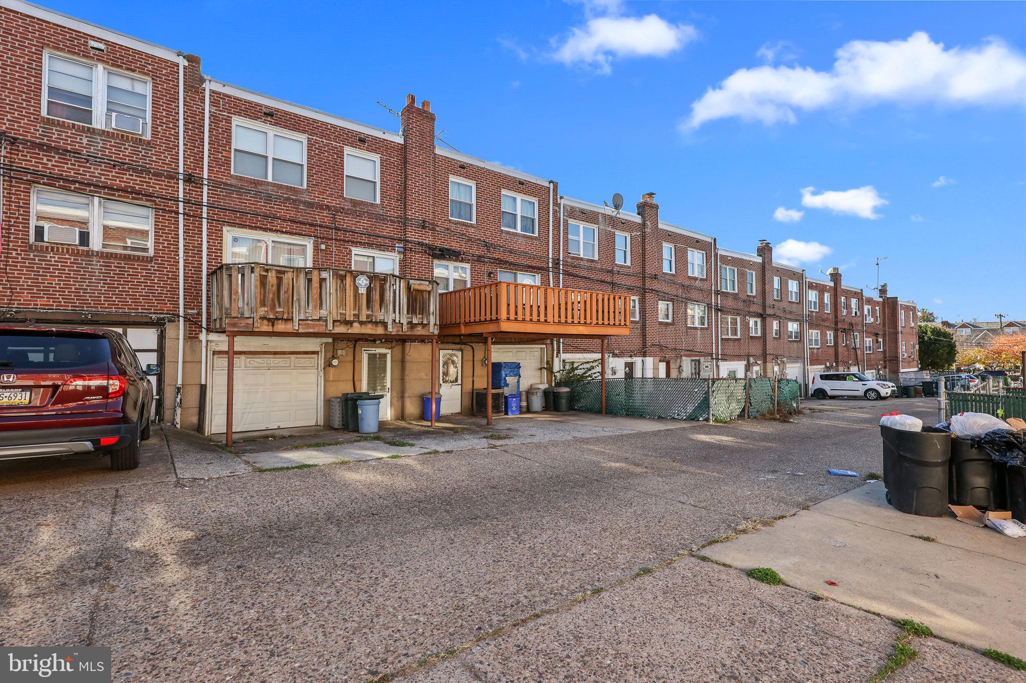 CASTOR GARDENS - Residential