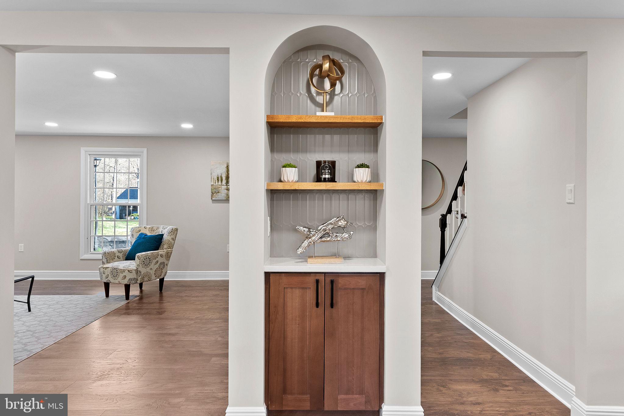 FOX MILL ESTATES - Residential