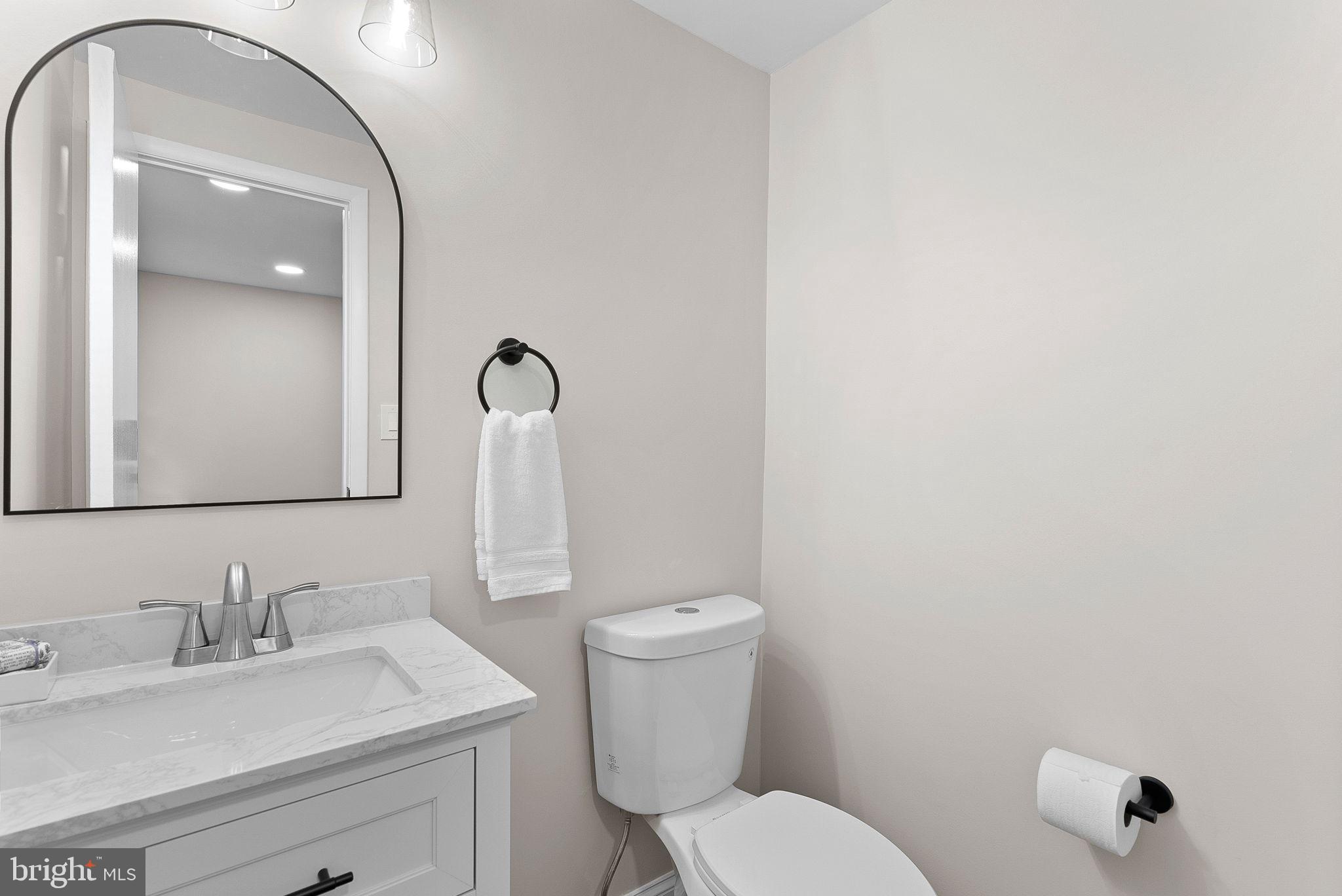 FOX MILL ESTATES - Residential