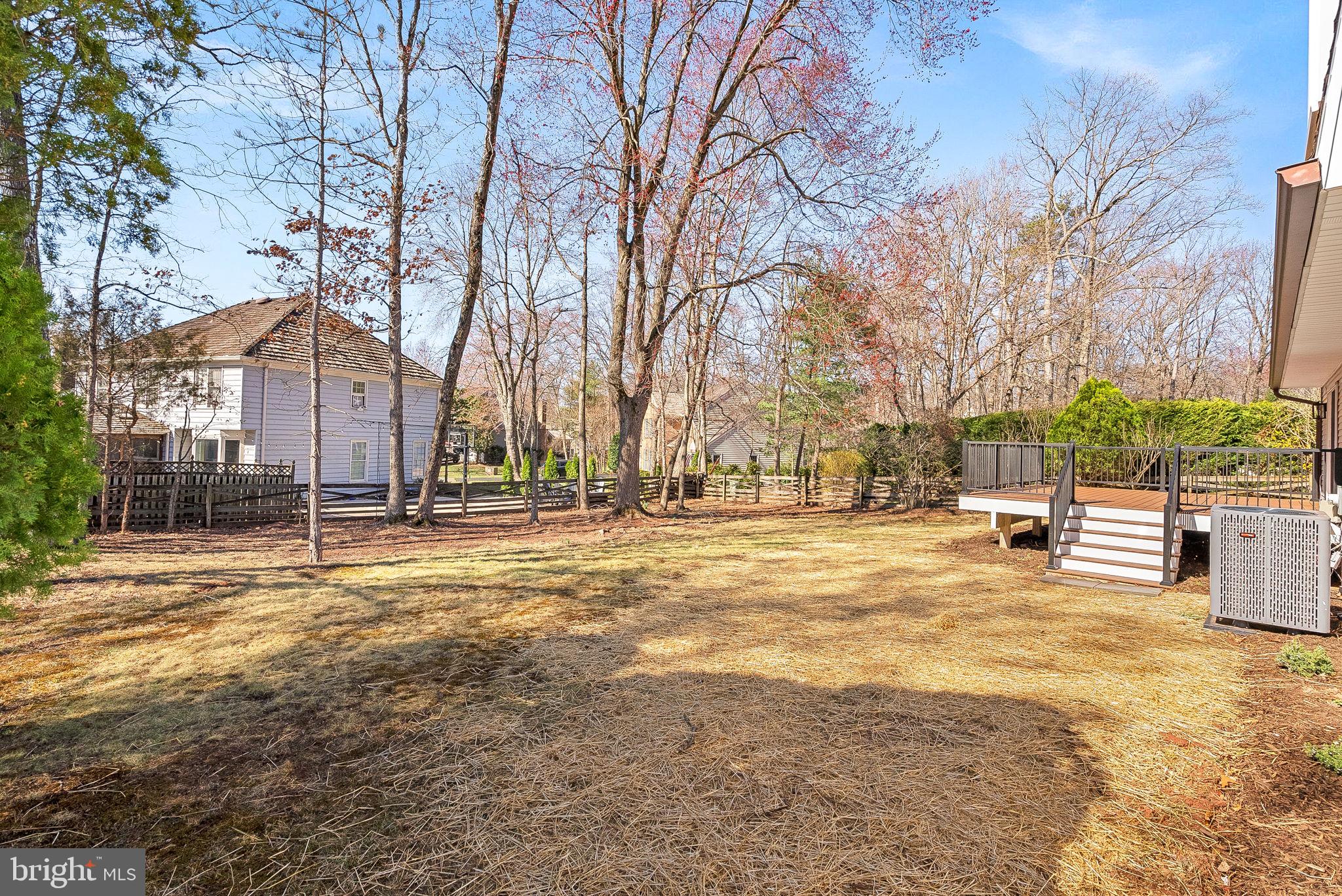 FOX MILL ESTATES - Residential