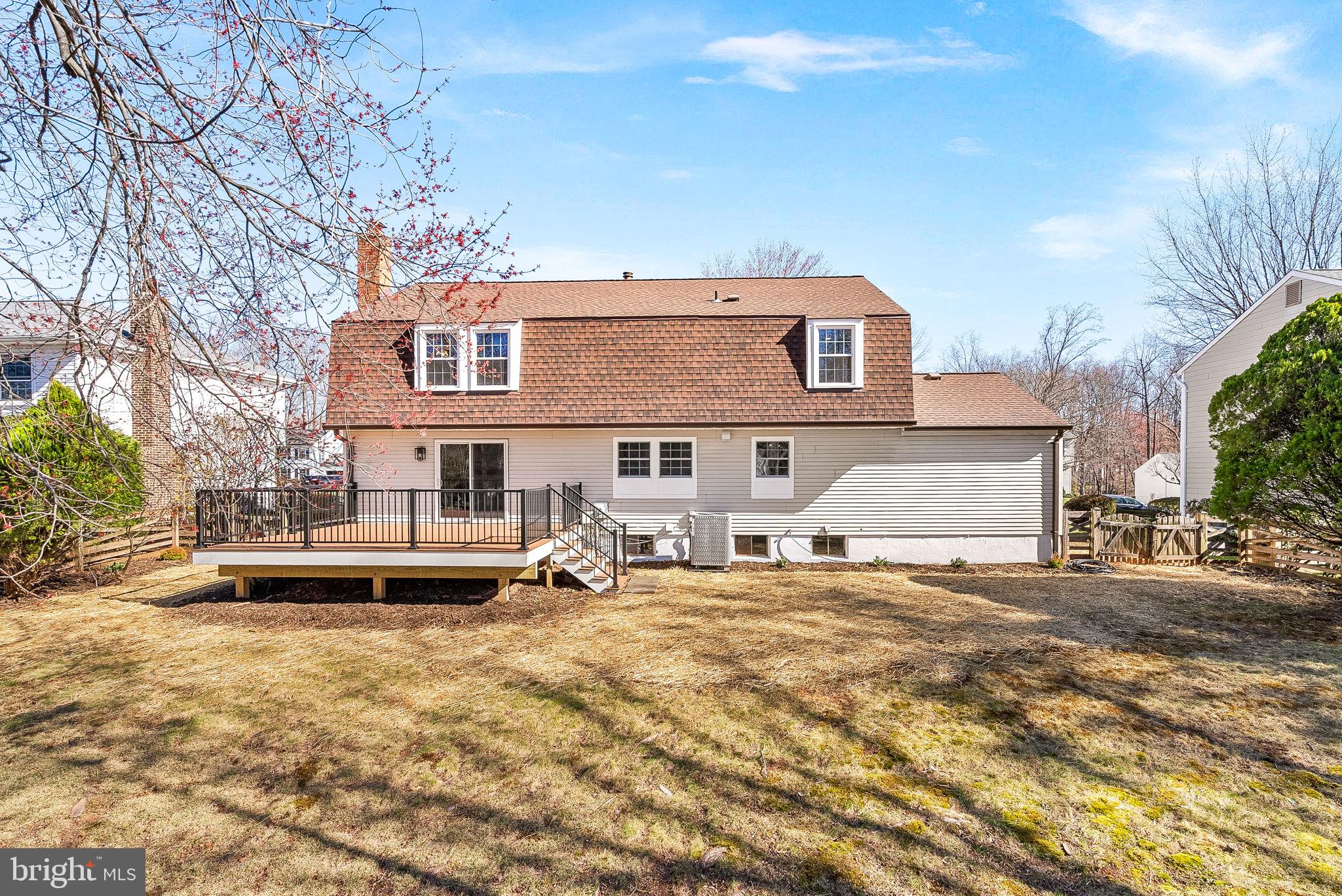 FOX MILL ESTATES - Residential