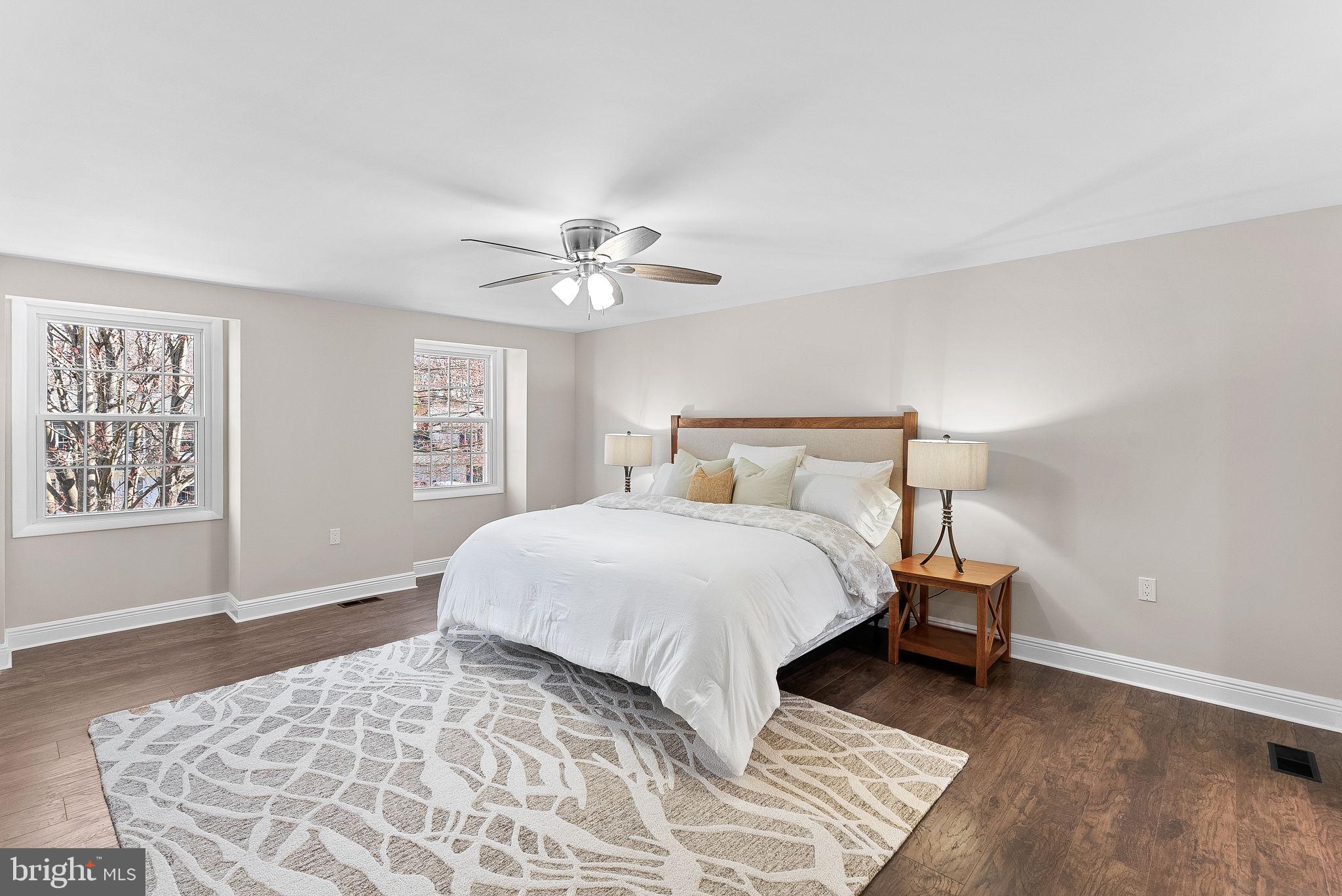 FOX MILL ESTATES - Residential