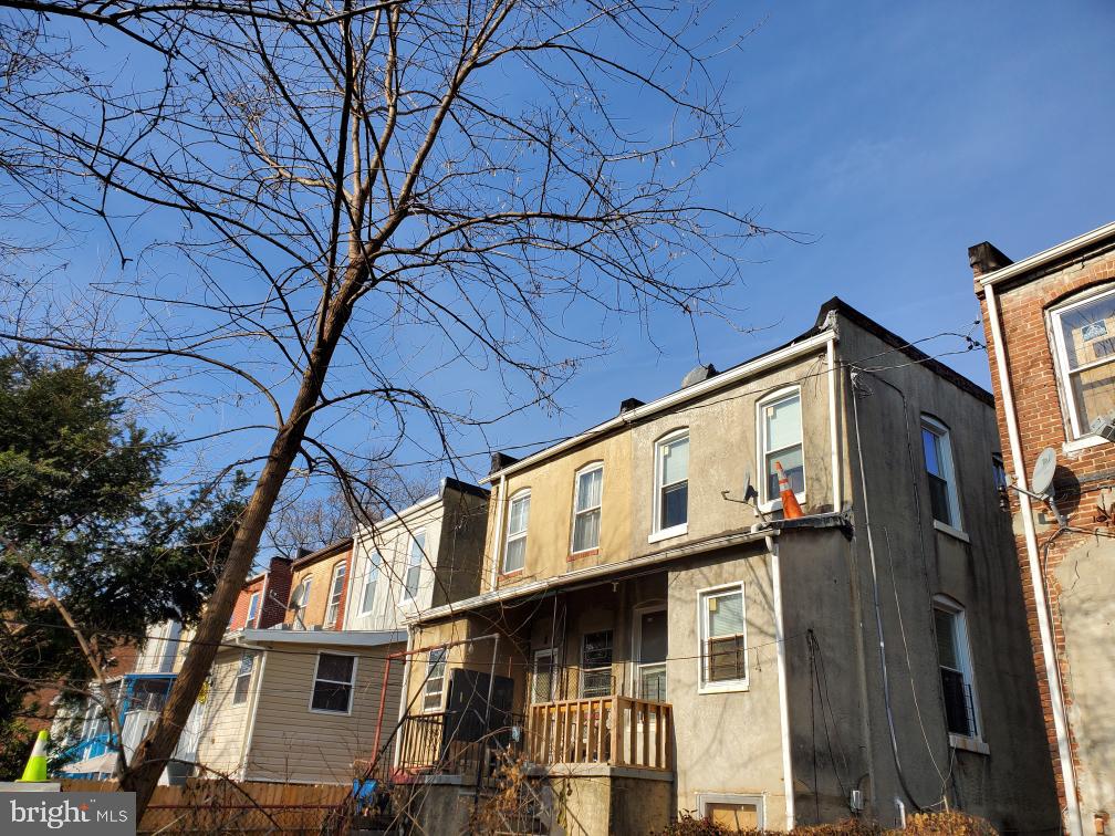 GARWYN OAKS - Residential