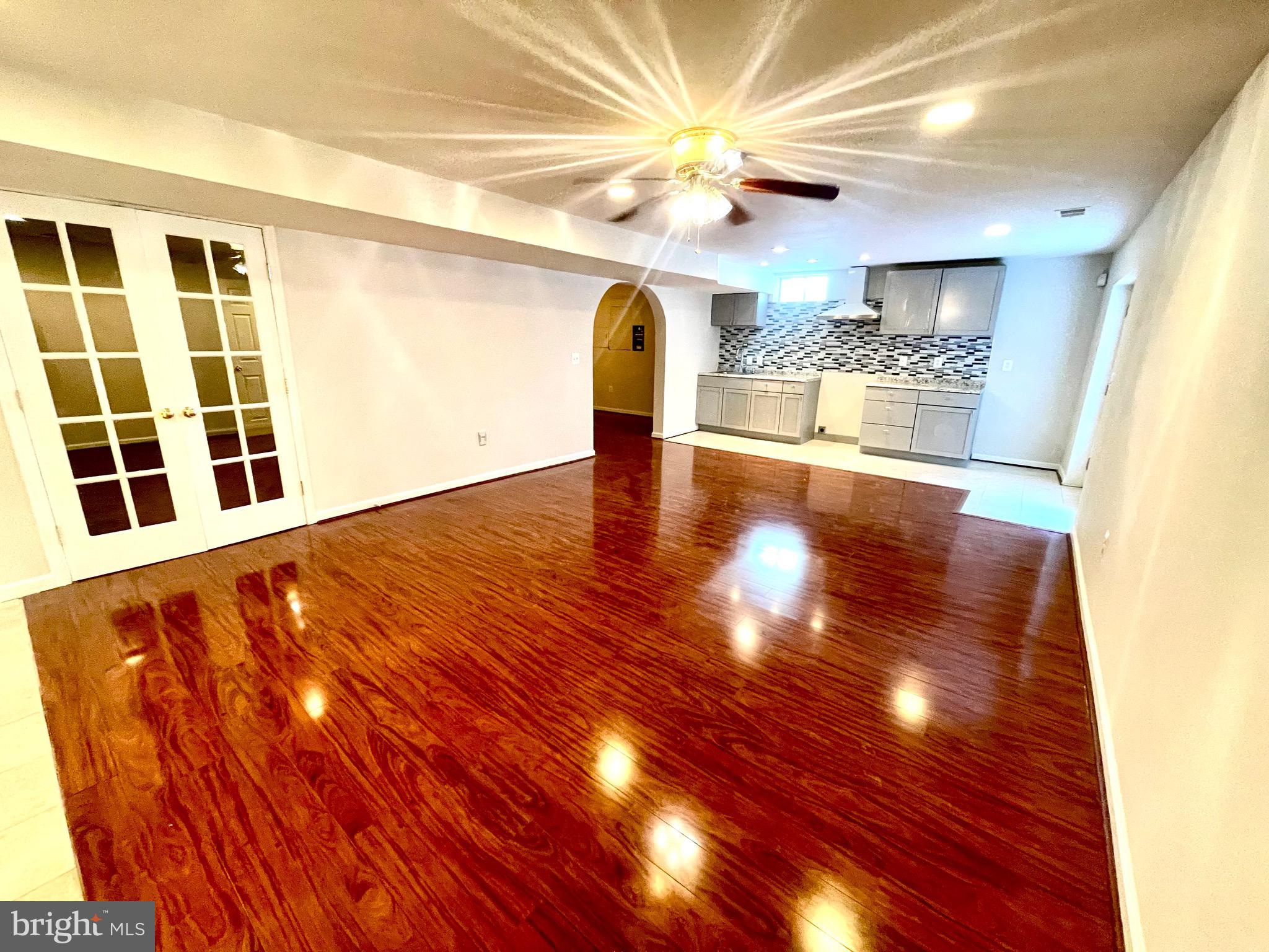 SWANS CREEK - Residential Lease