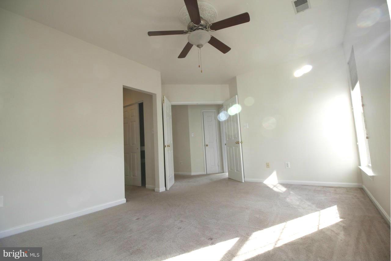 SOUTH RIDING - Residential Lease