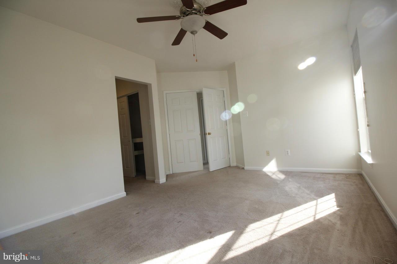 SOUTH RIDING - Residential Lease