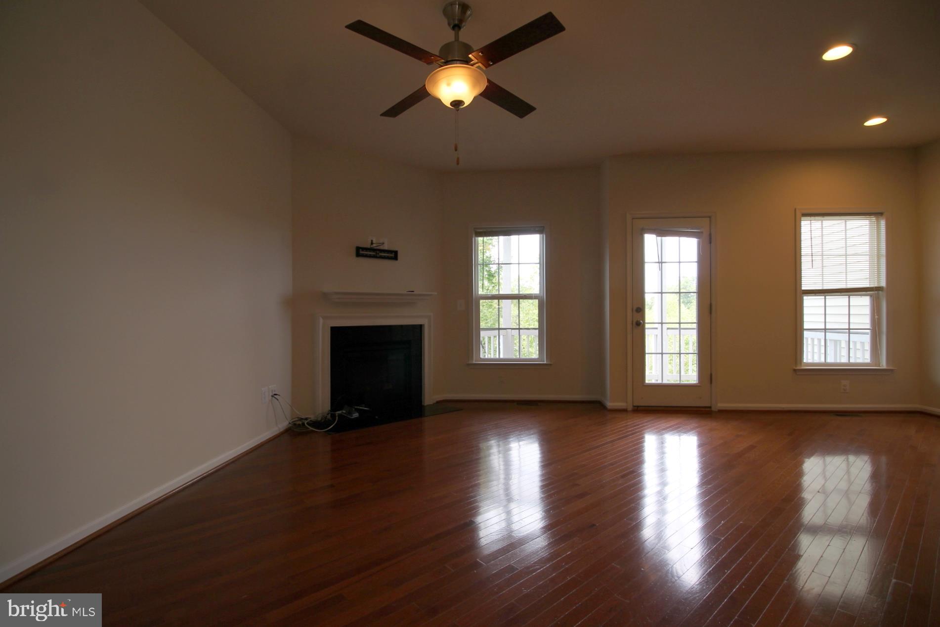 BRAMBLETON OVERLOOK - Residential Lease