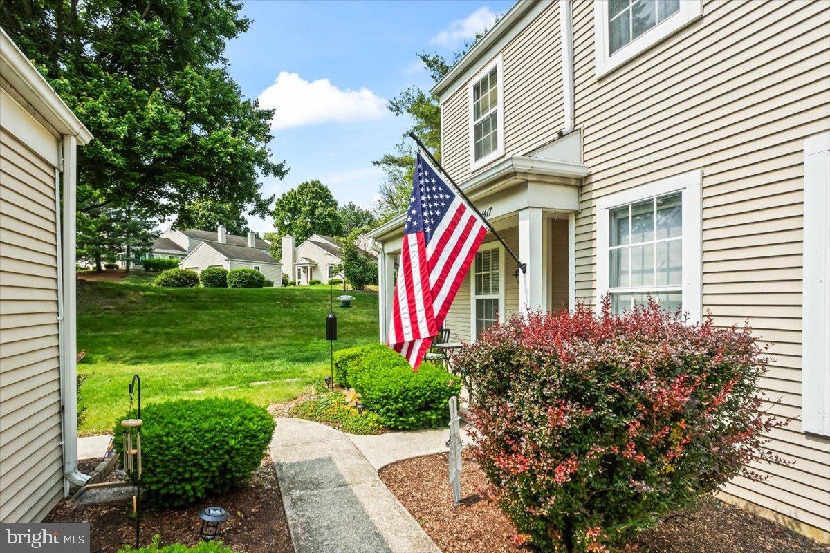 1417 CAMBRIDGE COURT