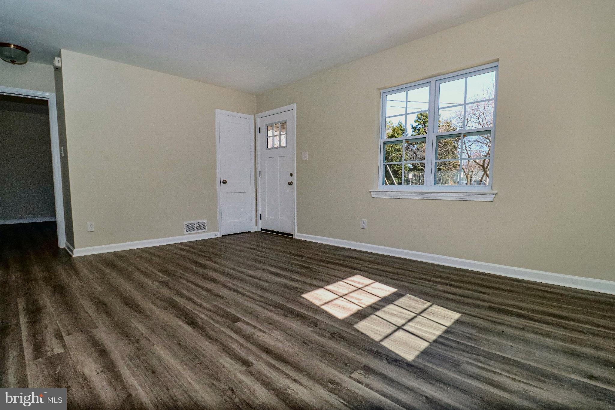 DOUGLAS PARK - Residential