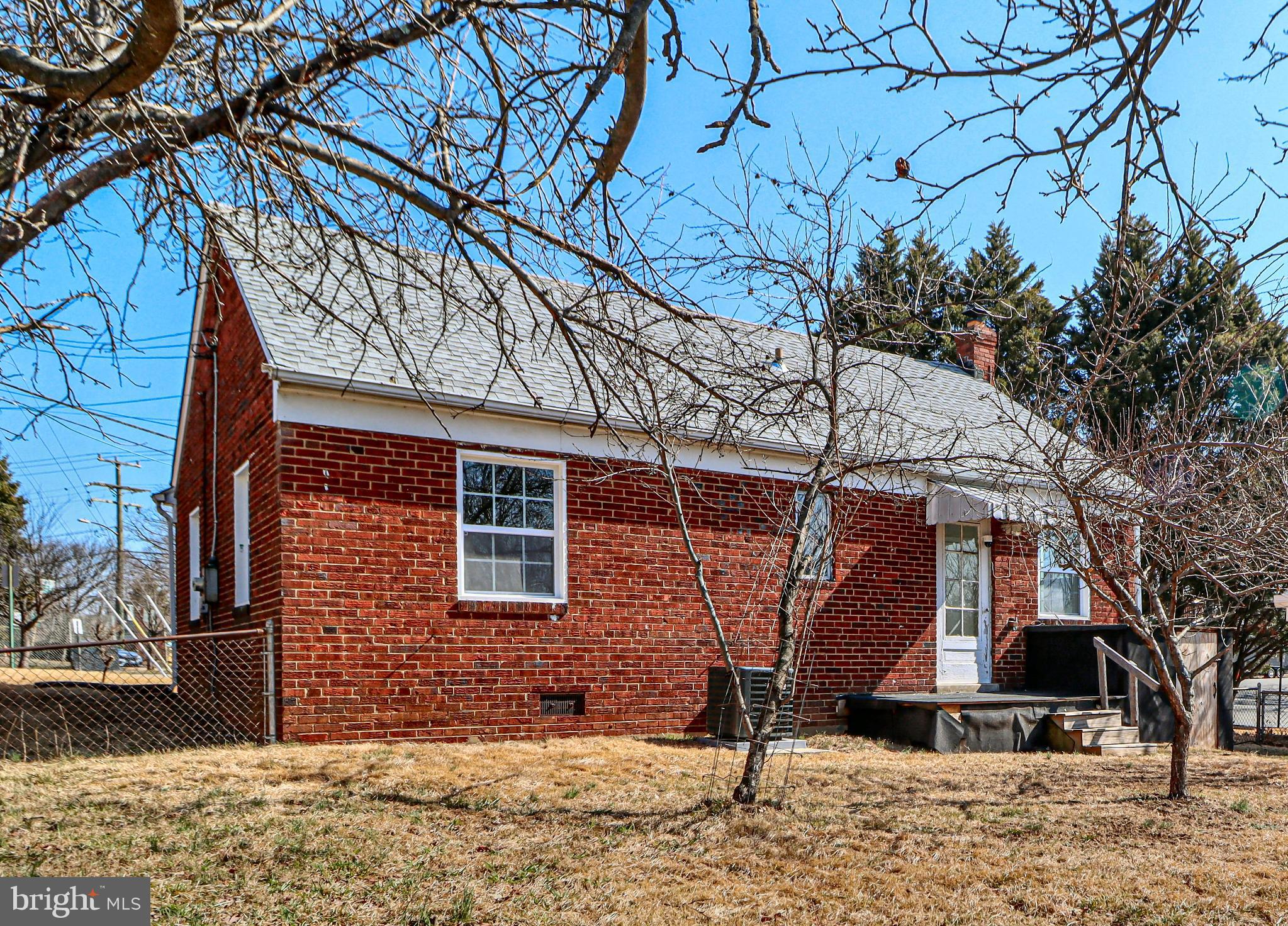 DOUGLAS PARK - Residential