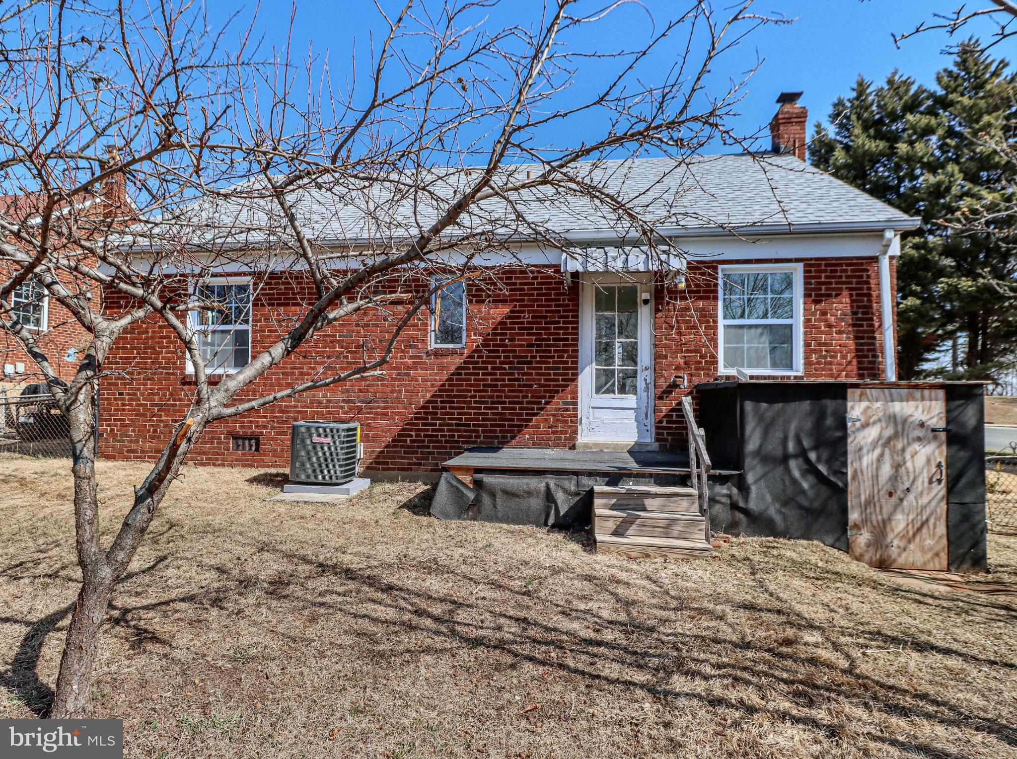 DOUGLAS PARK - Residential