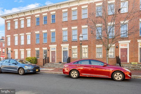 Condo For Sale - 147 Jackson Street<br/> TRENTON, NJ 08611