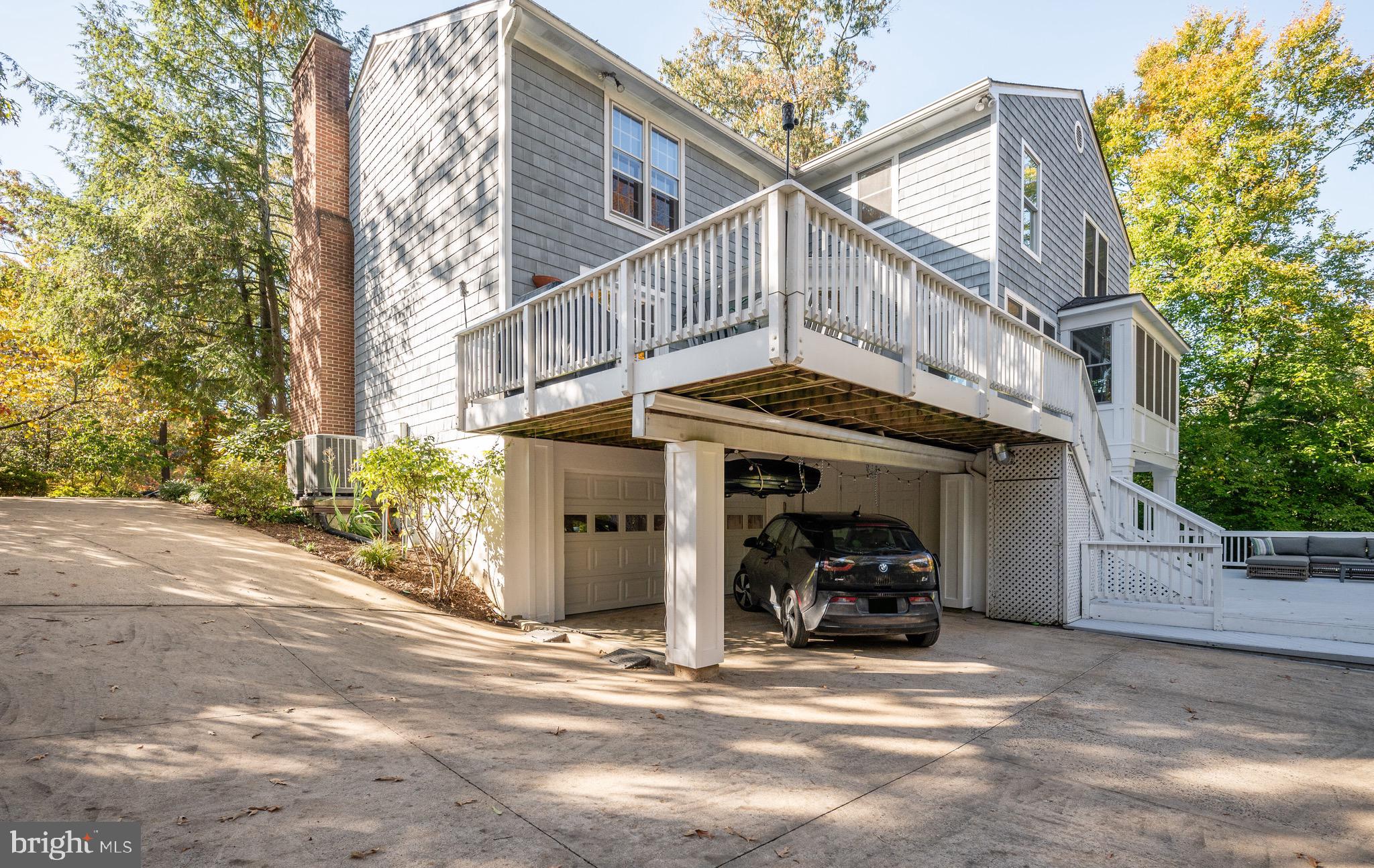 WELLINGTON WOODS - Residential